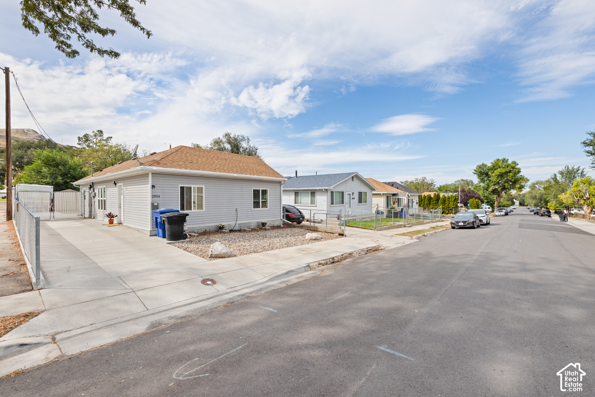 main property photo 19