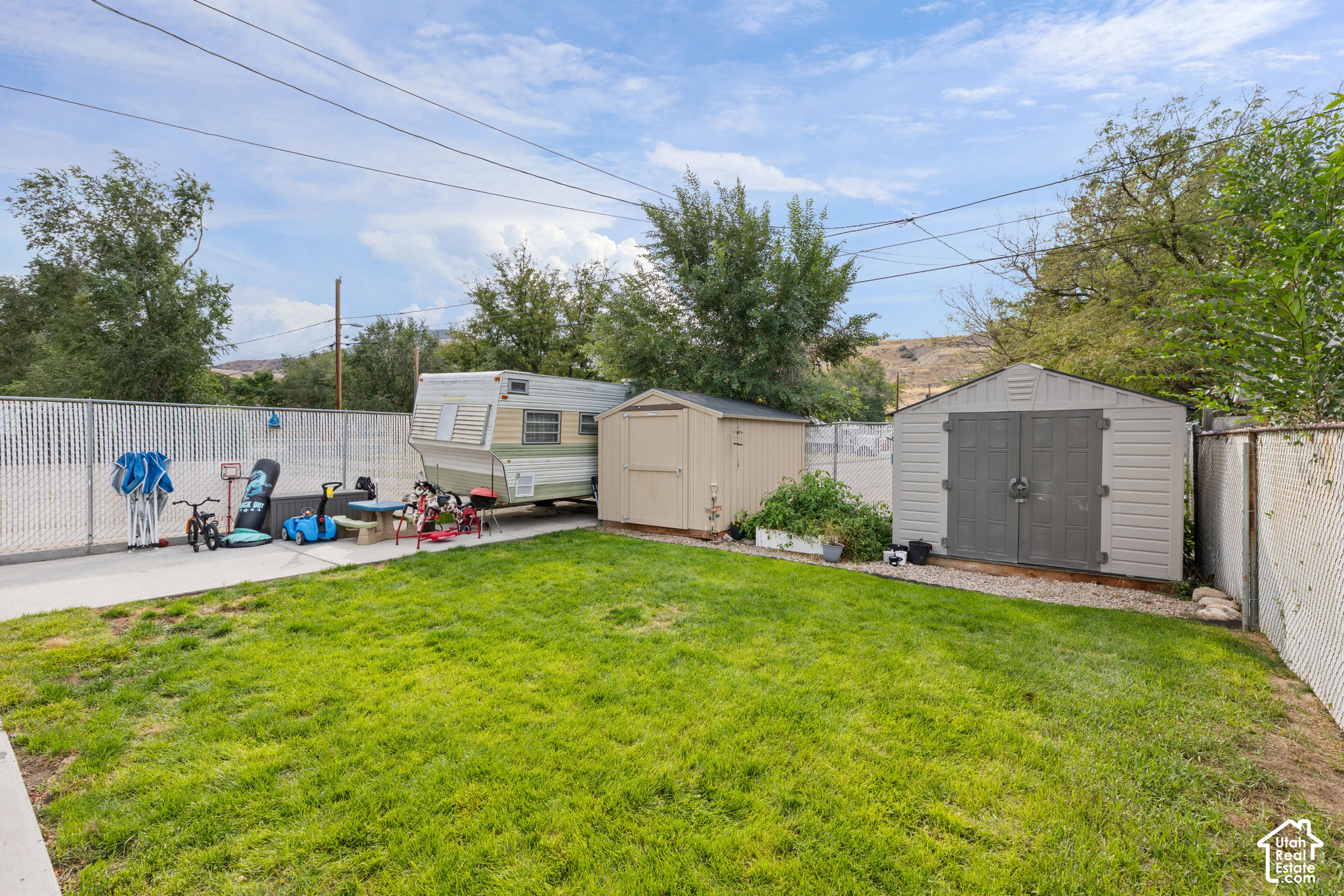 main property photo 22