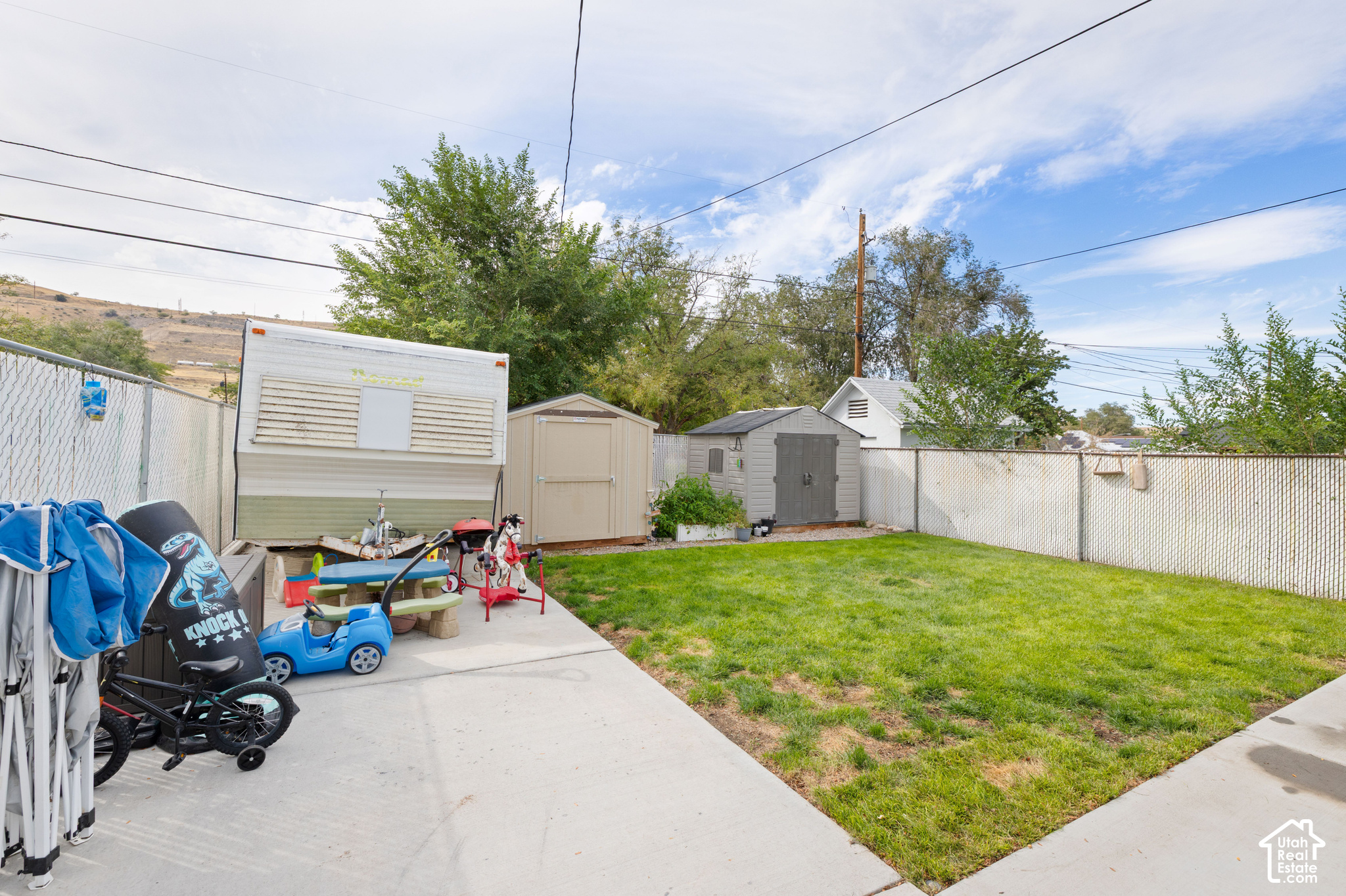 main property photo 24