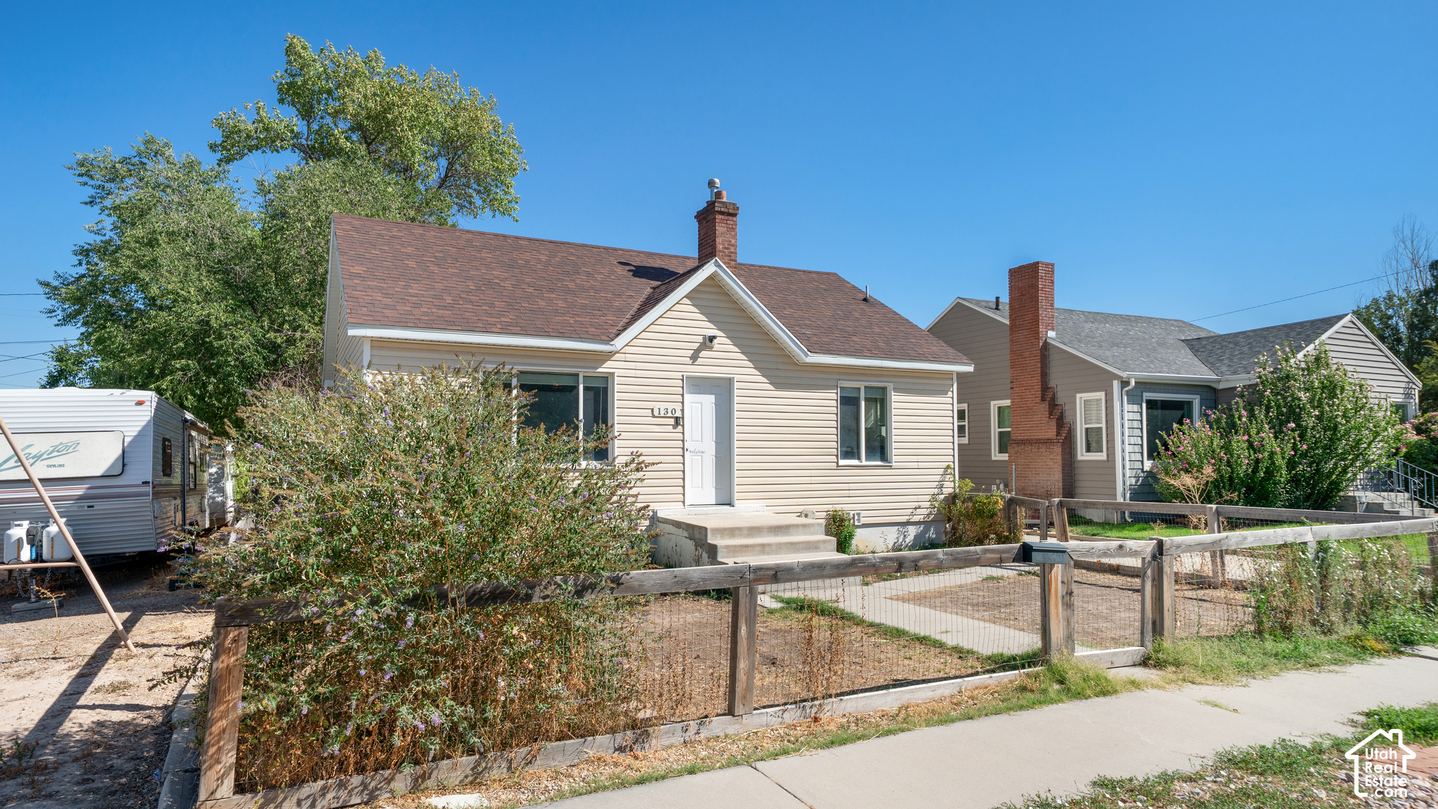 main property photo 18
