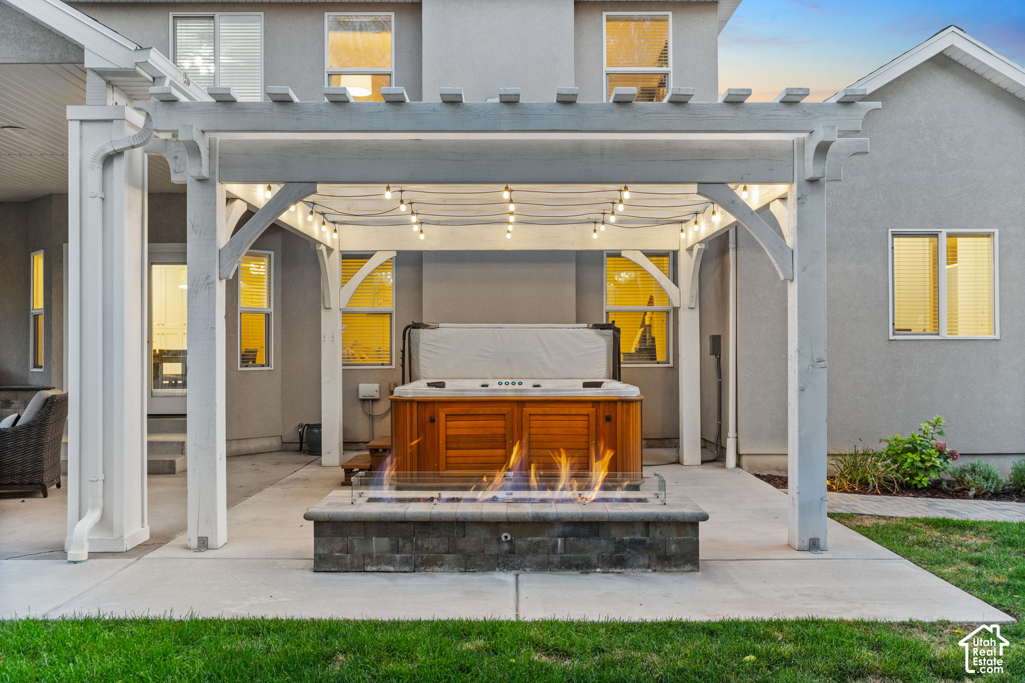 main property photo 47