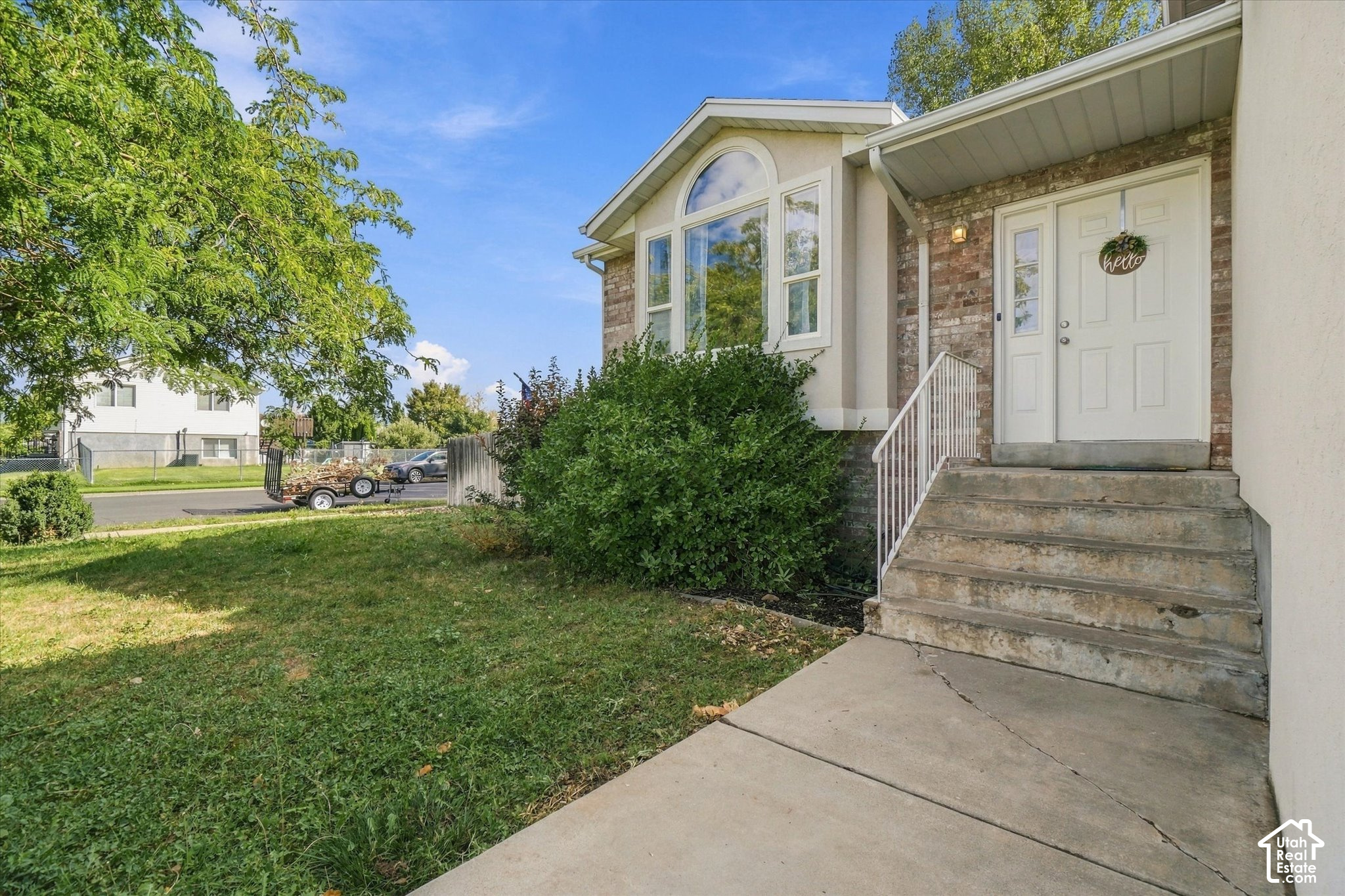 main property photo 22