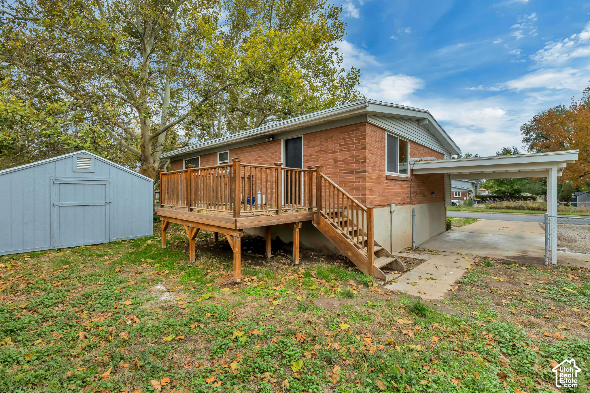 main property photo 19