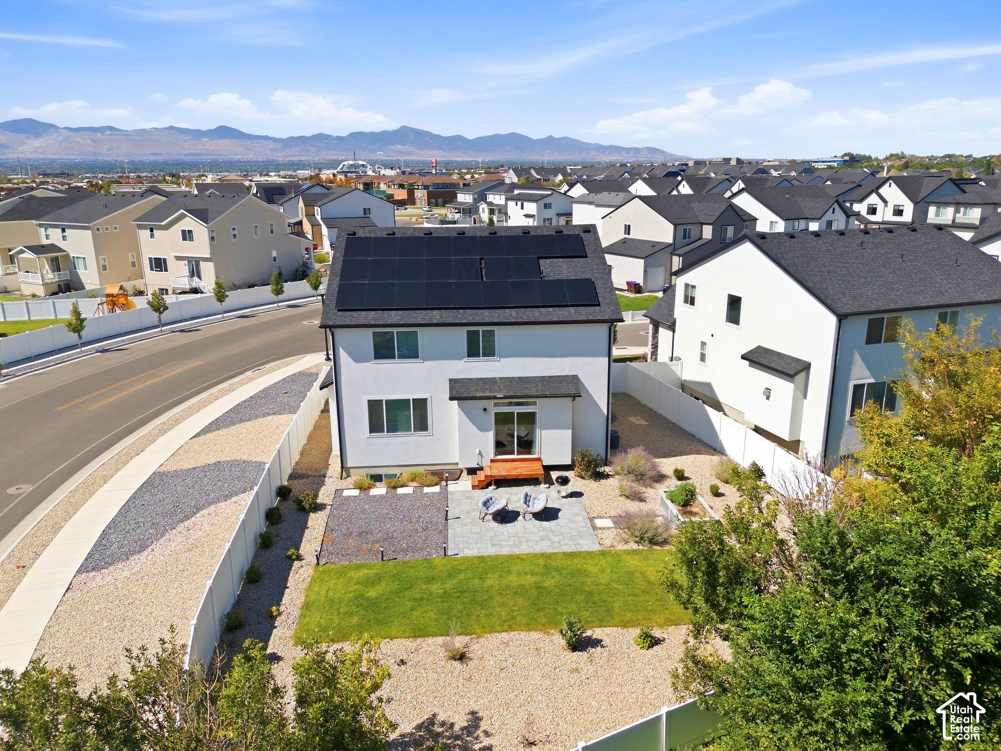 main property photo 46