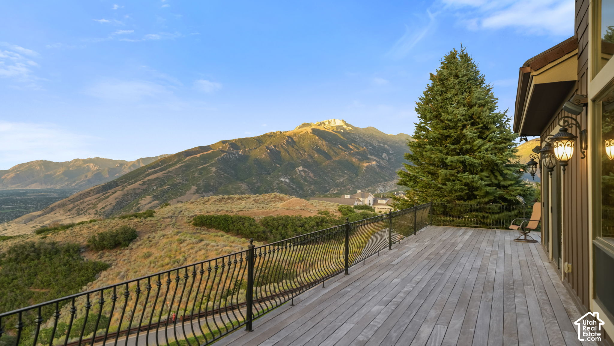 main property photo 19