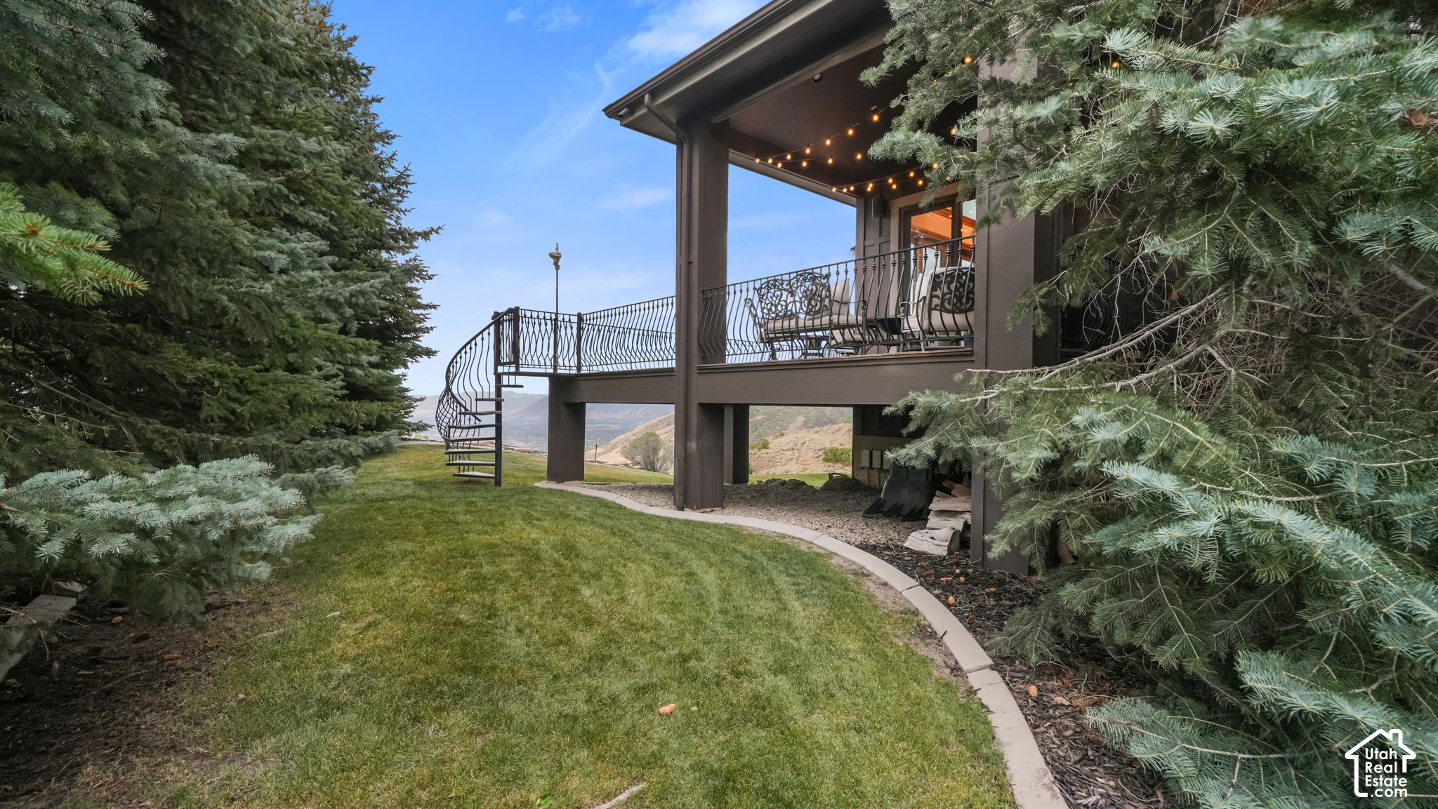 main property photo 47