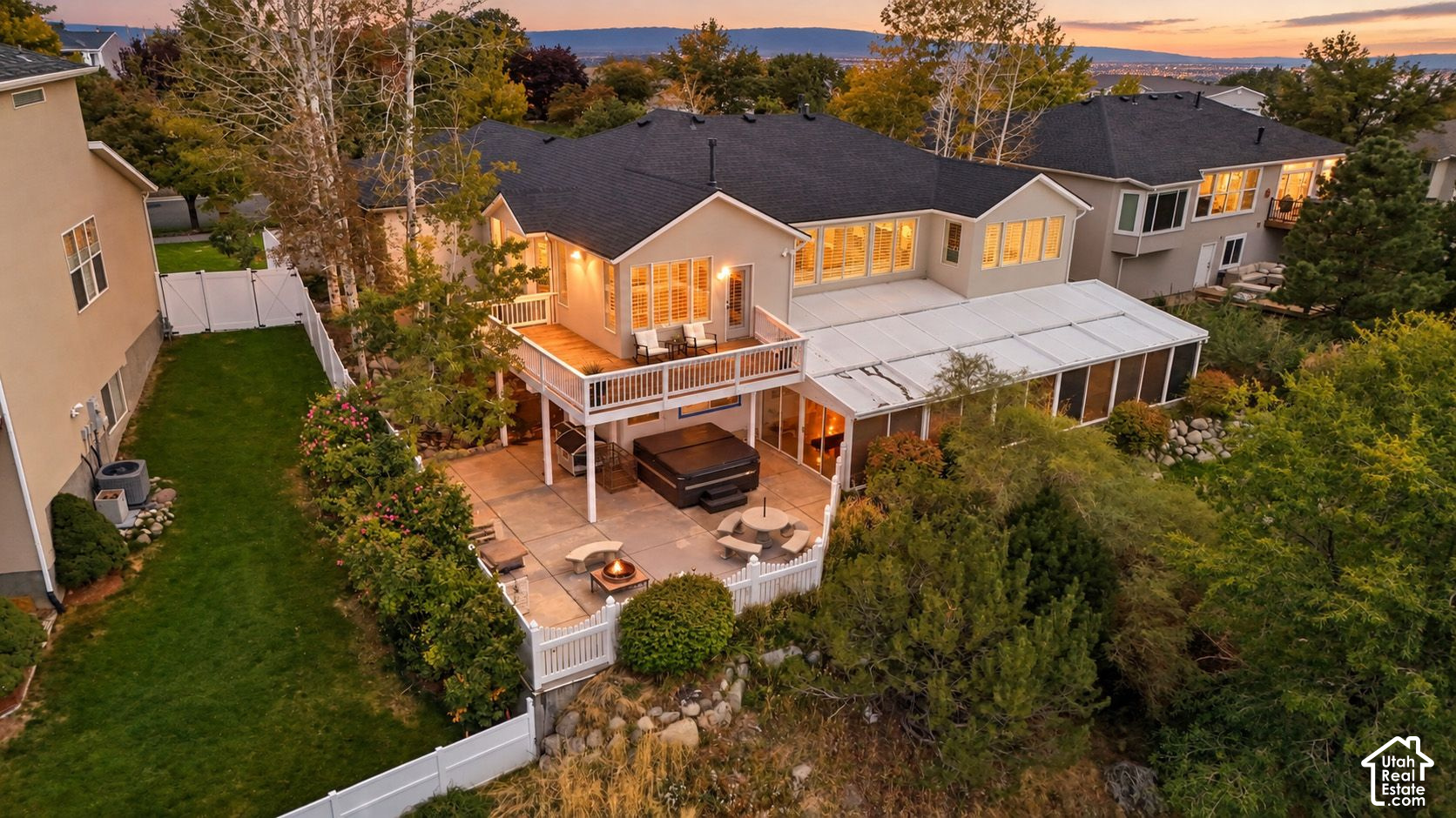 main property photo 50