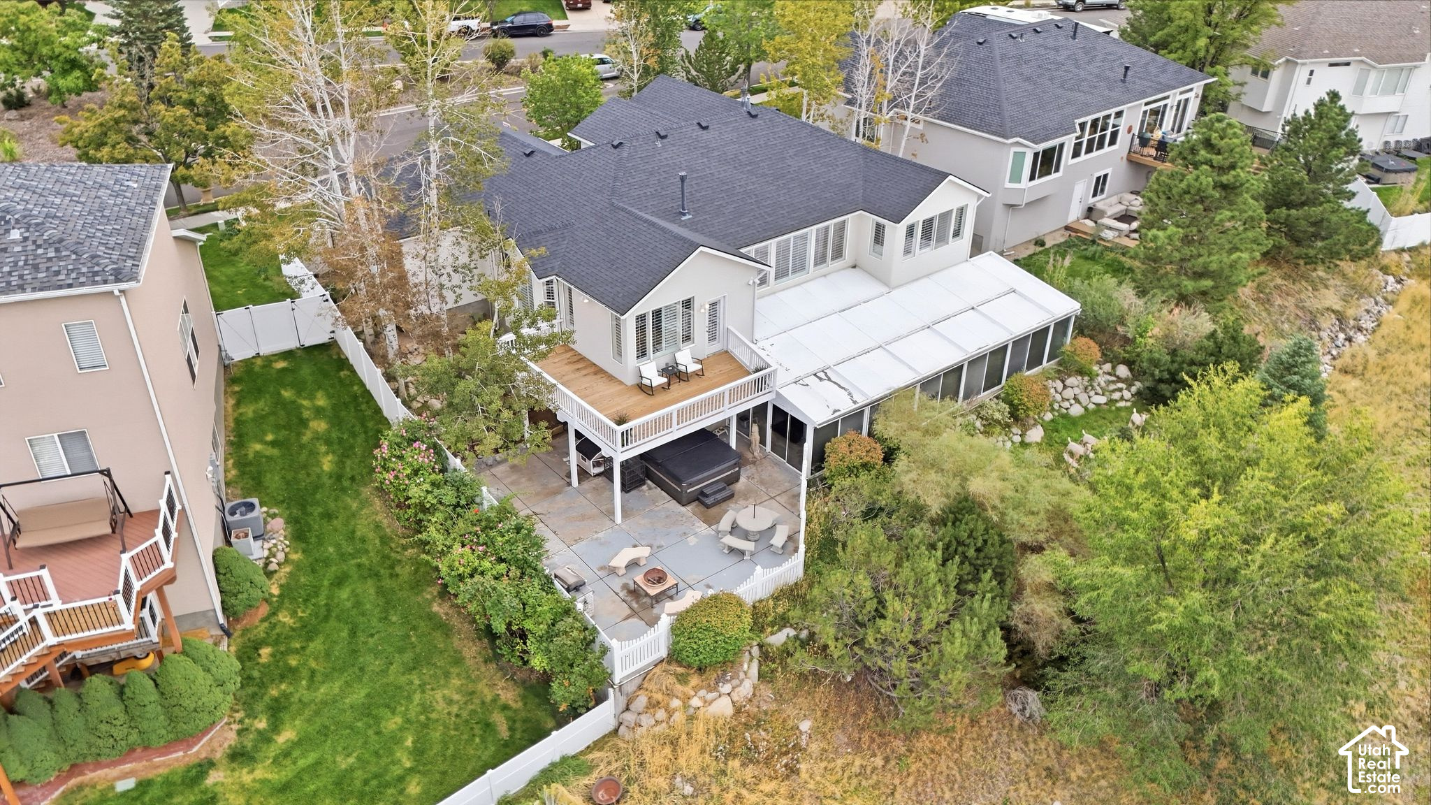 main property photo 51