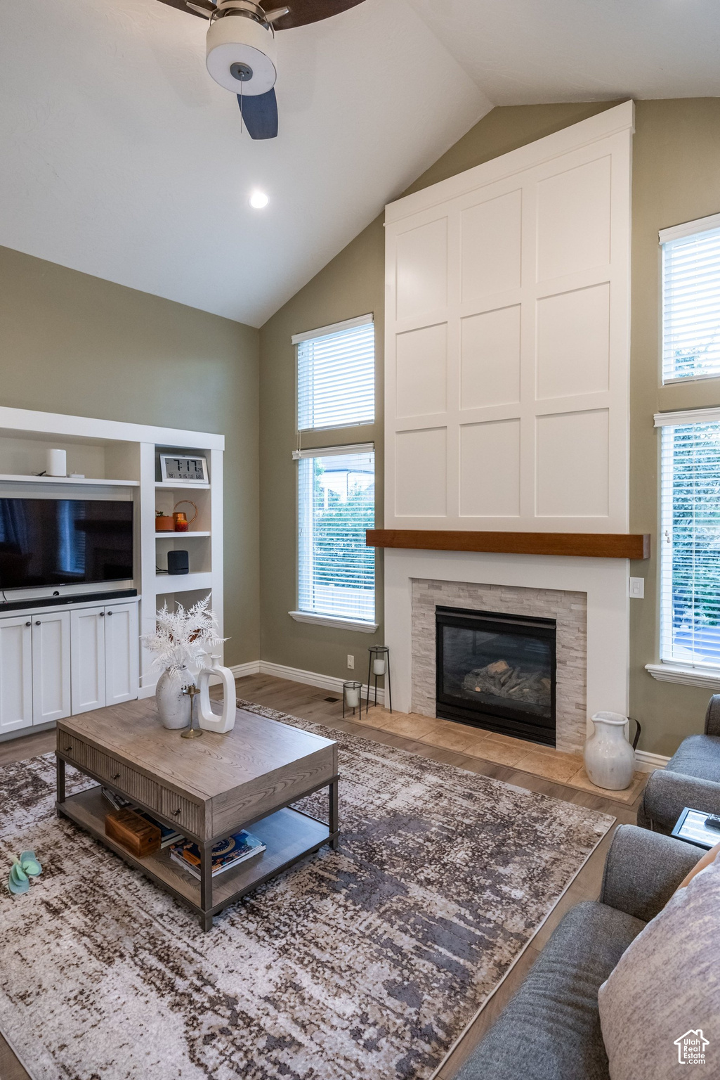 main property photo 77