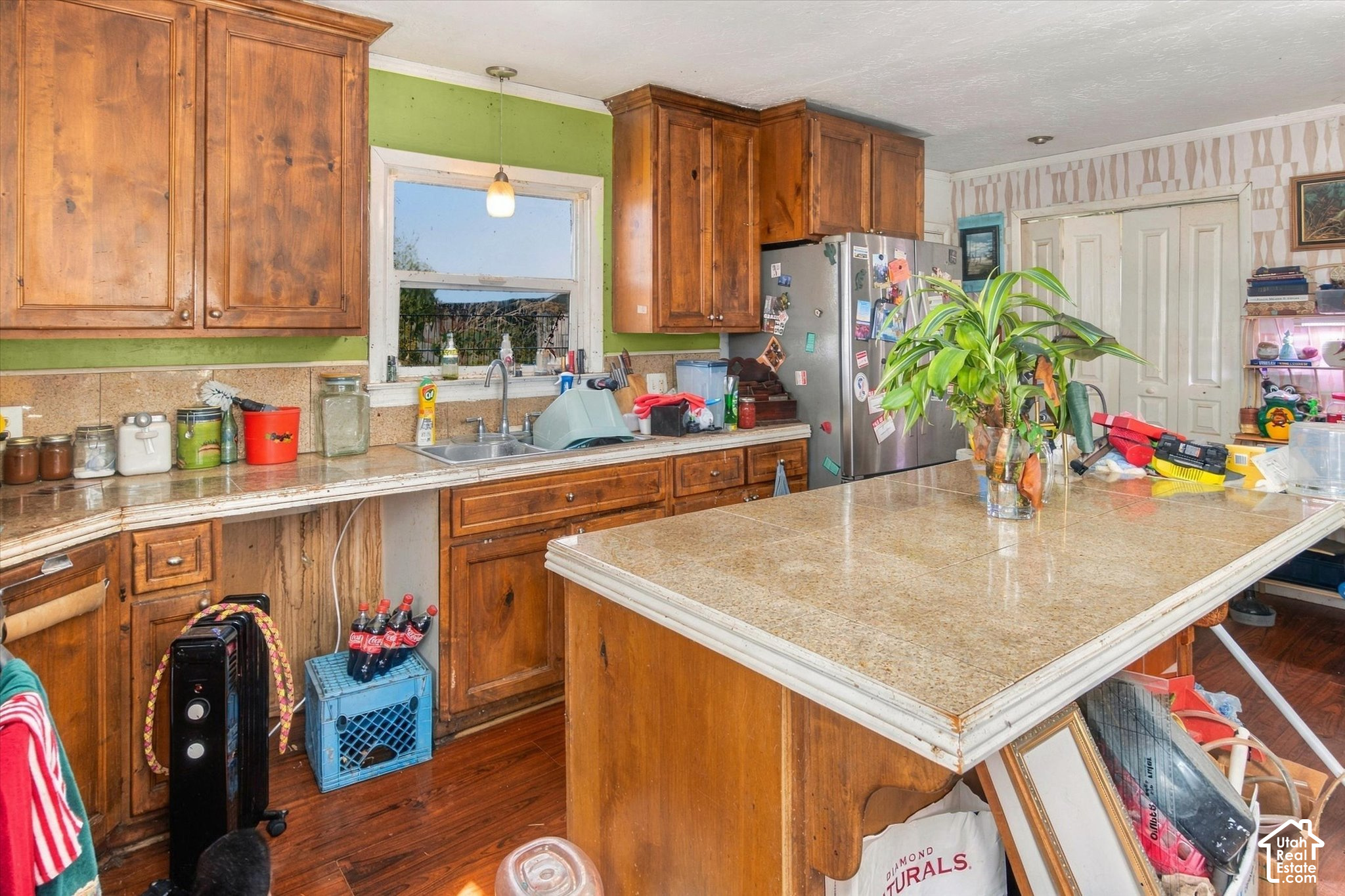 property viewer photo 10