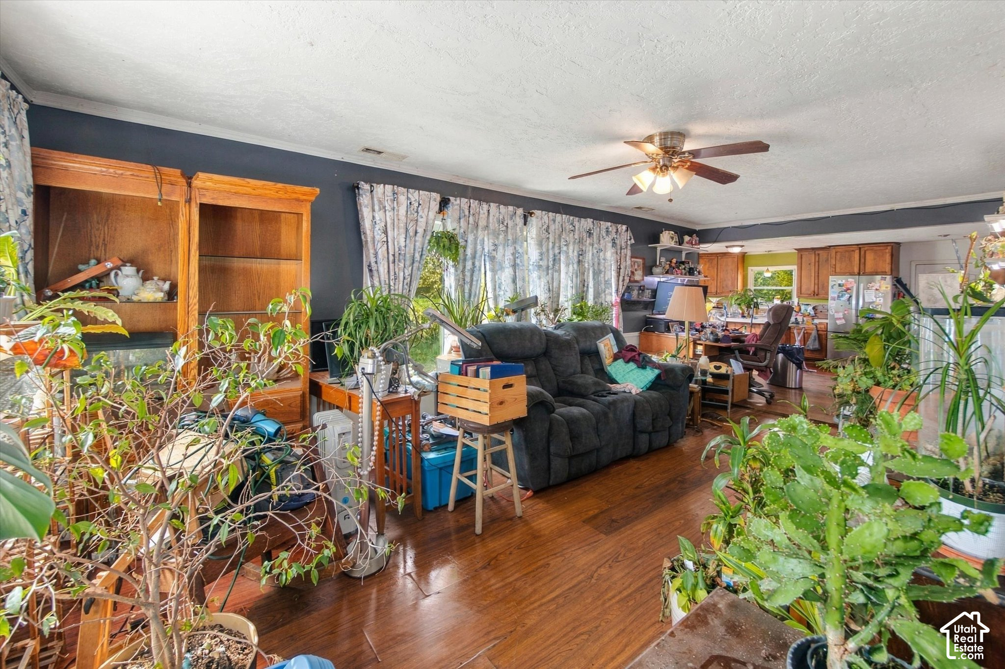 property viewer photo 6