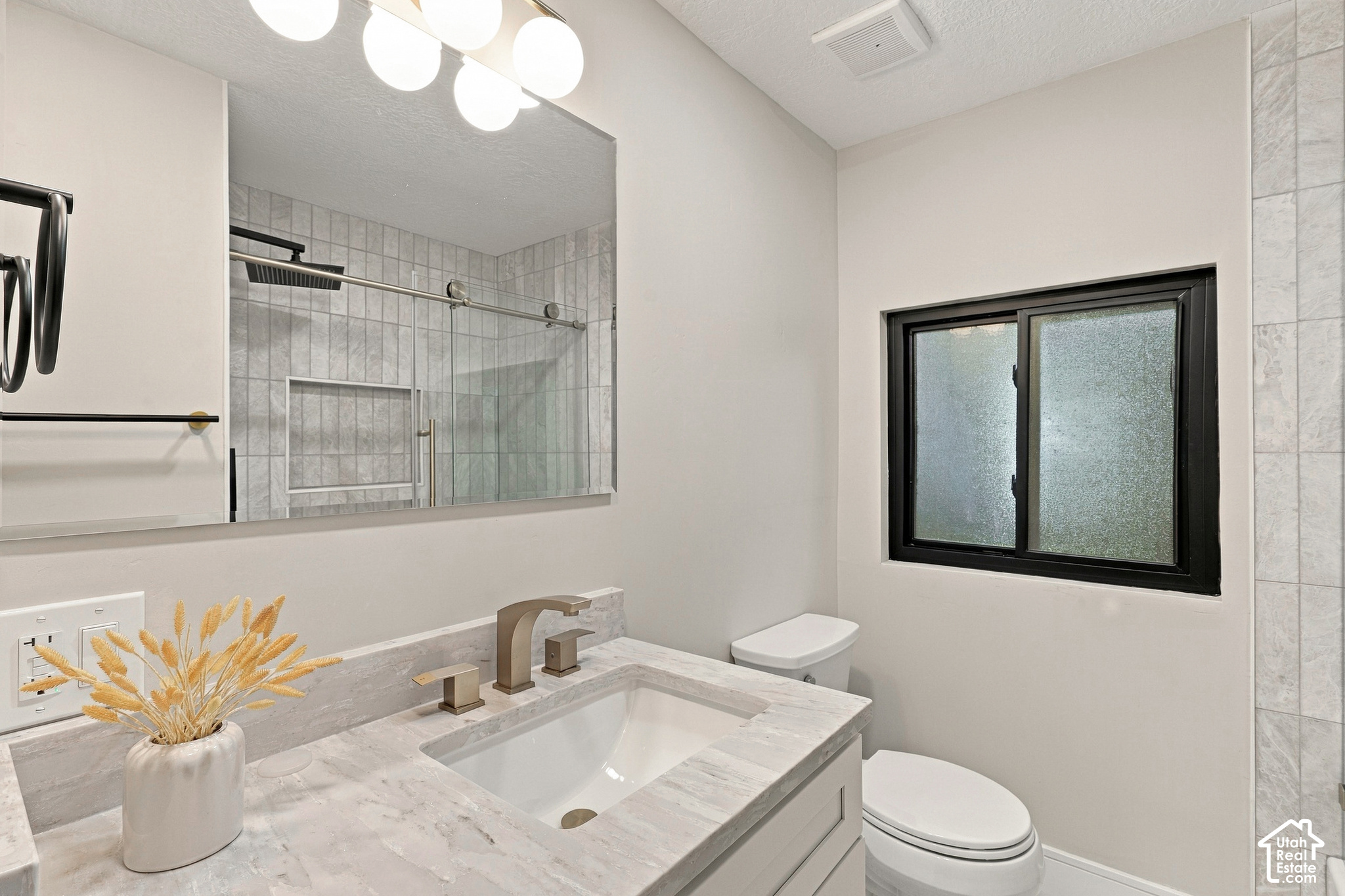 main property photo 63