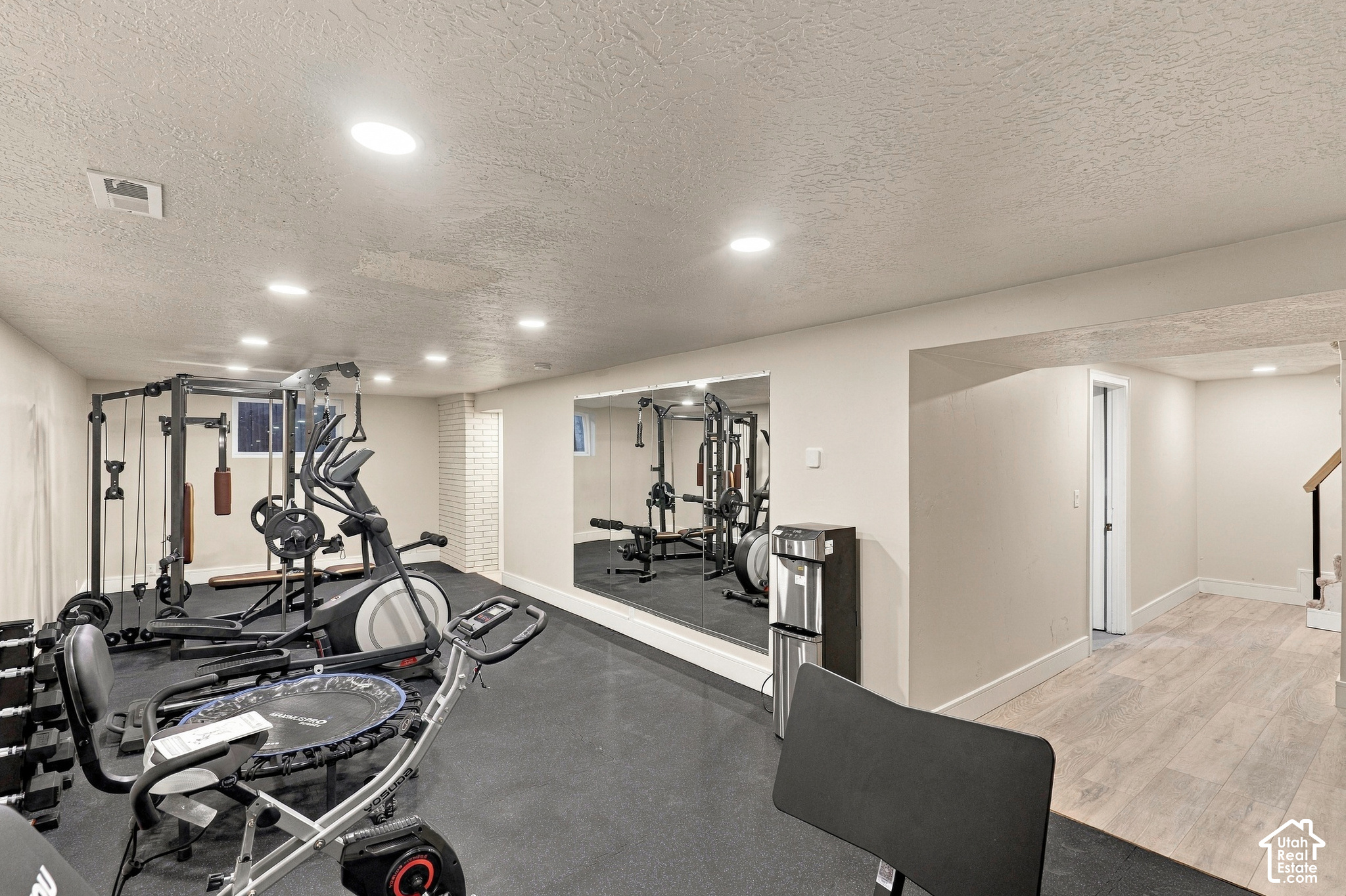 main property photo 74