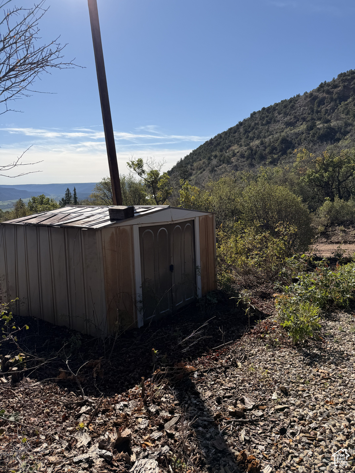 main property photo 17