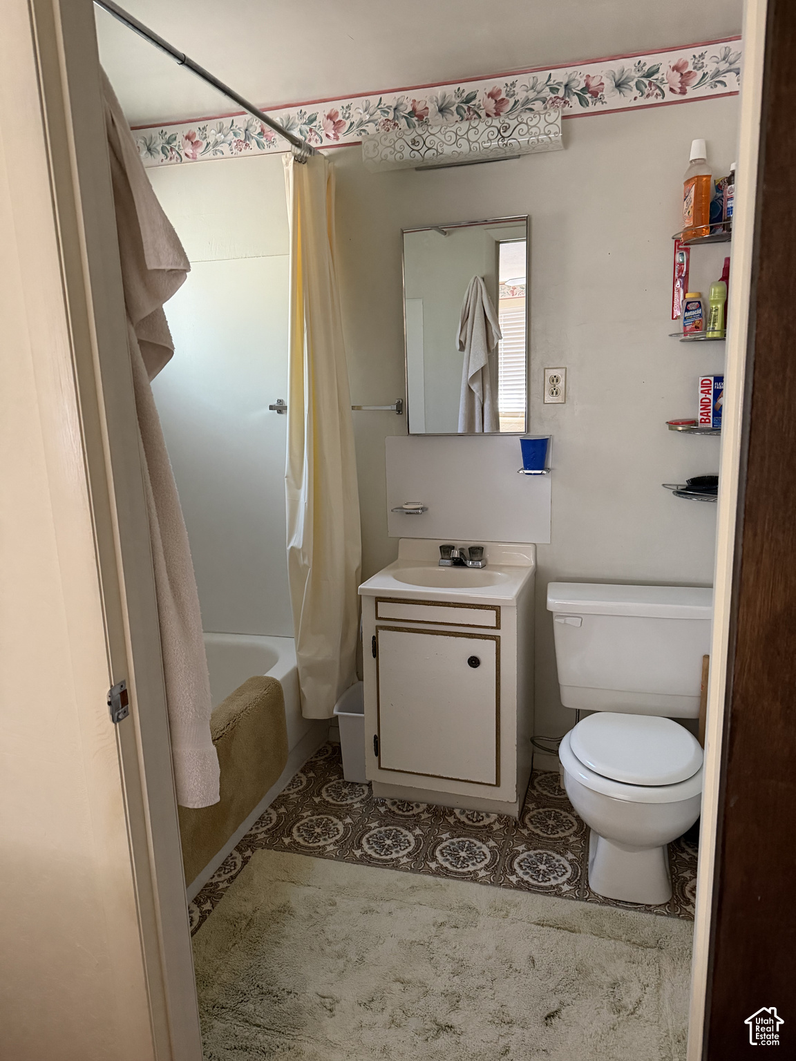 main property photo 56