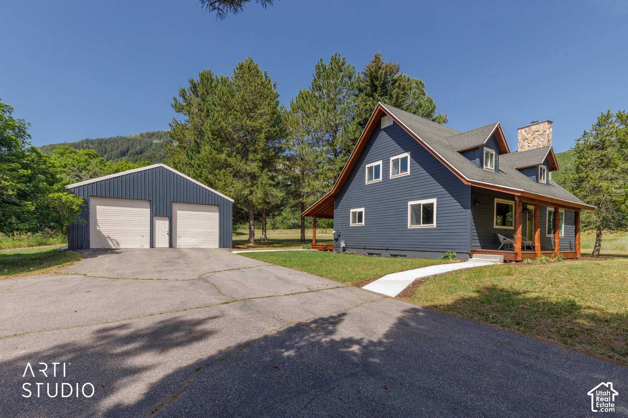 main property photo 34