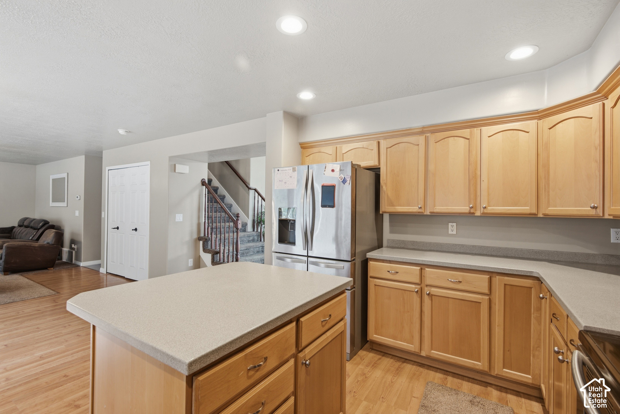 main property photo 11