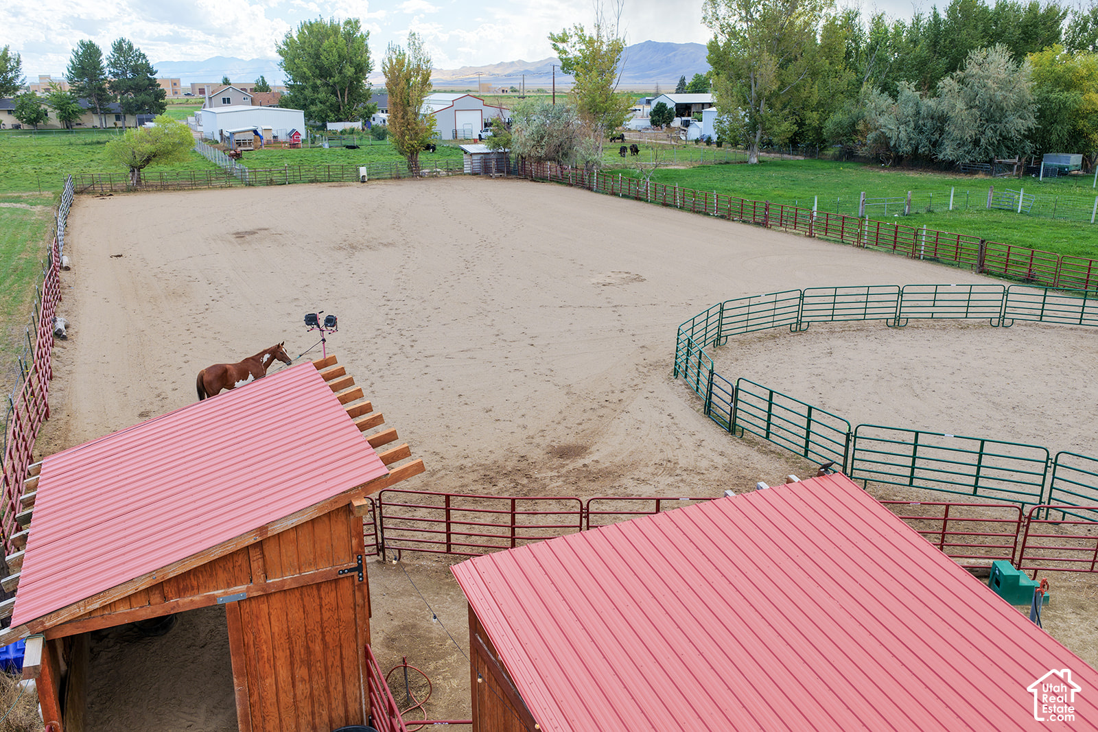 main property photo 29