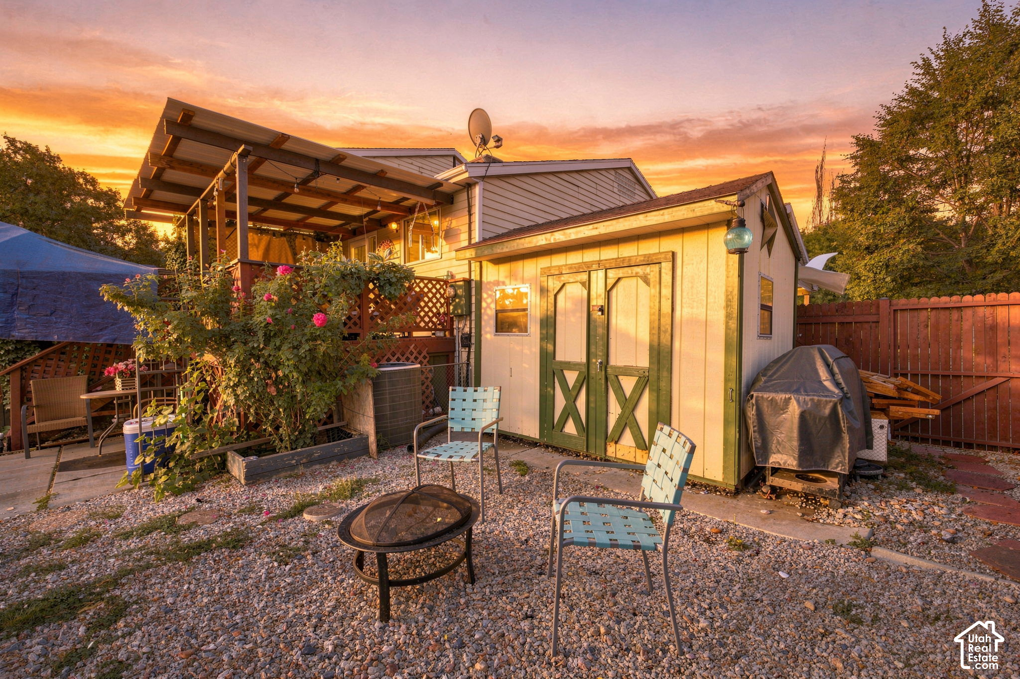 main property photo 18