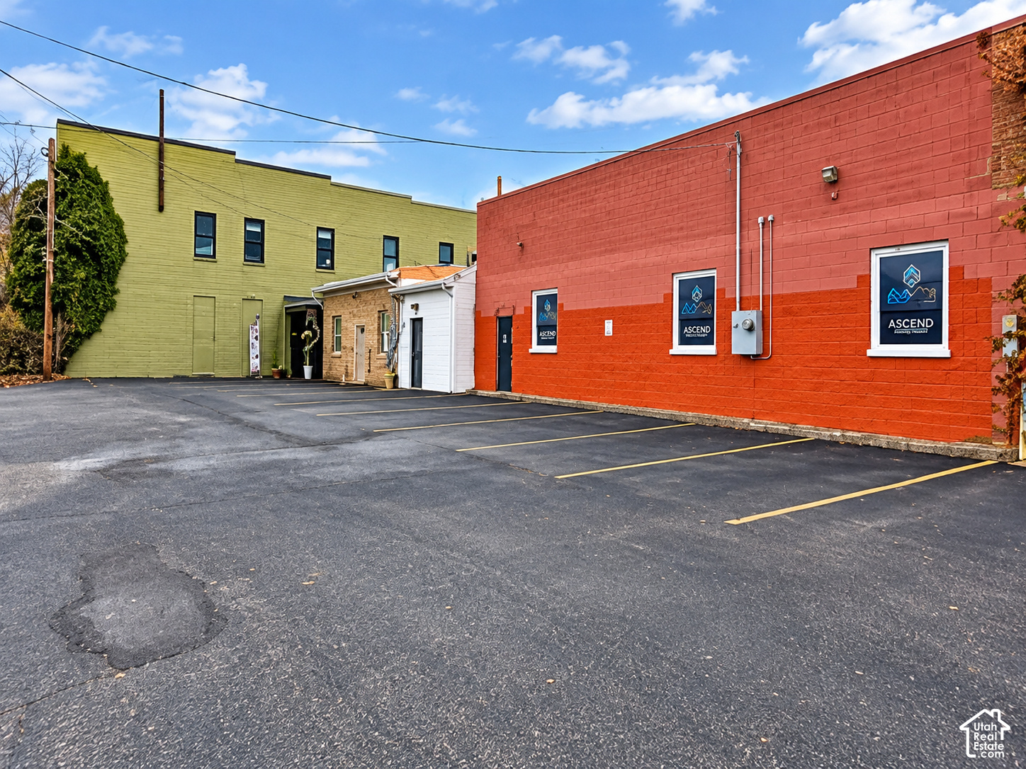 main property photo 6