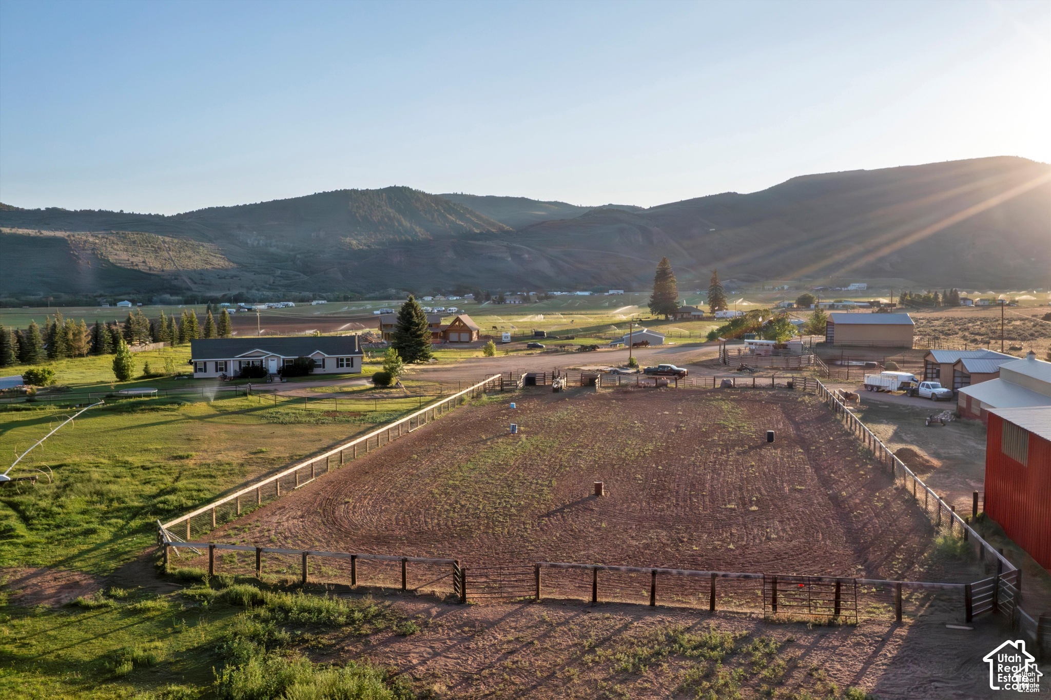 main property photo 50