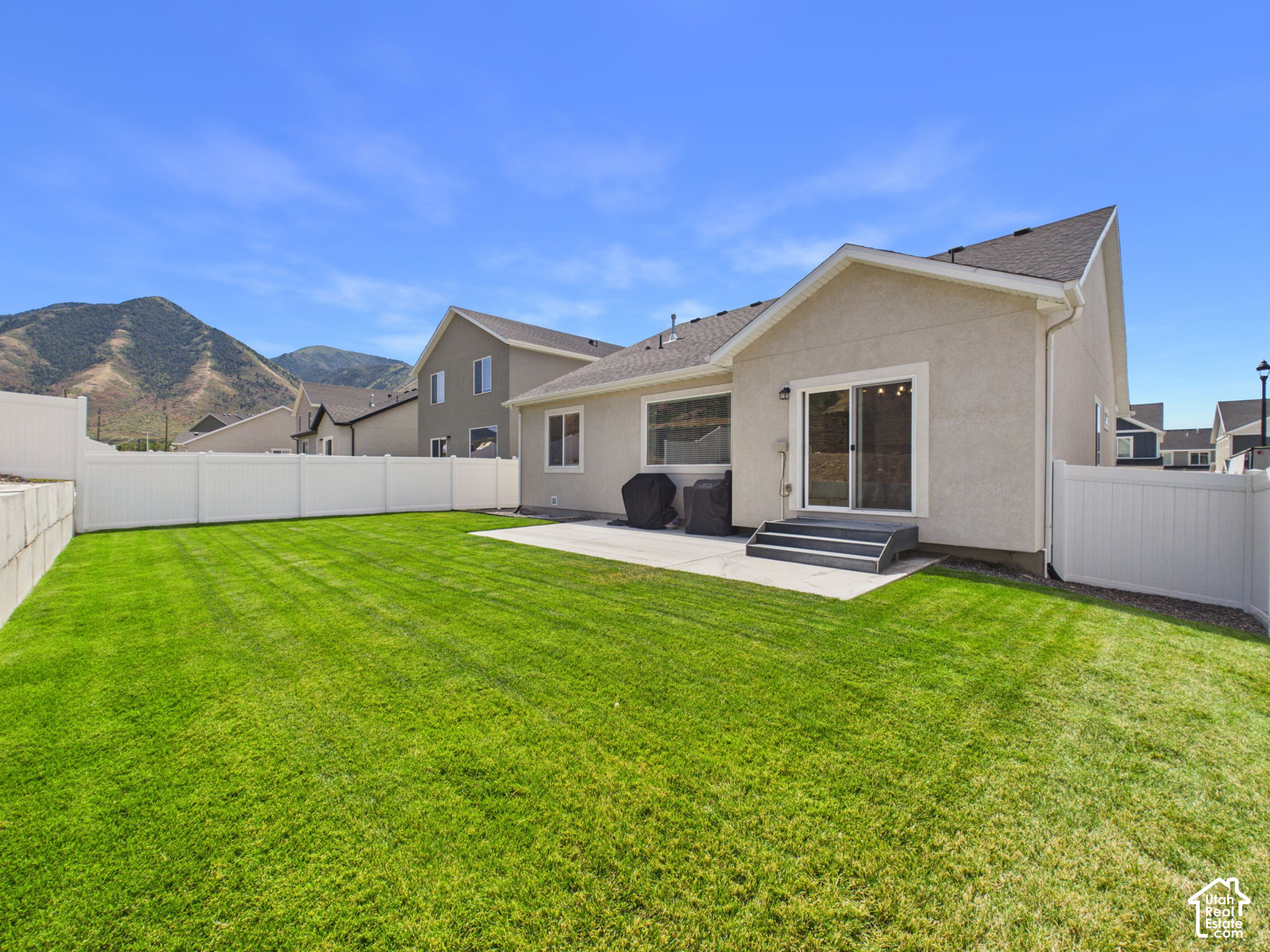 main property photo 46
