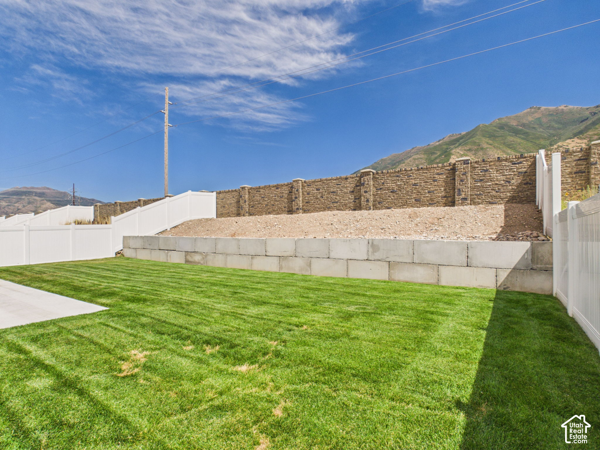 main property photo 49