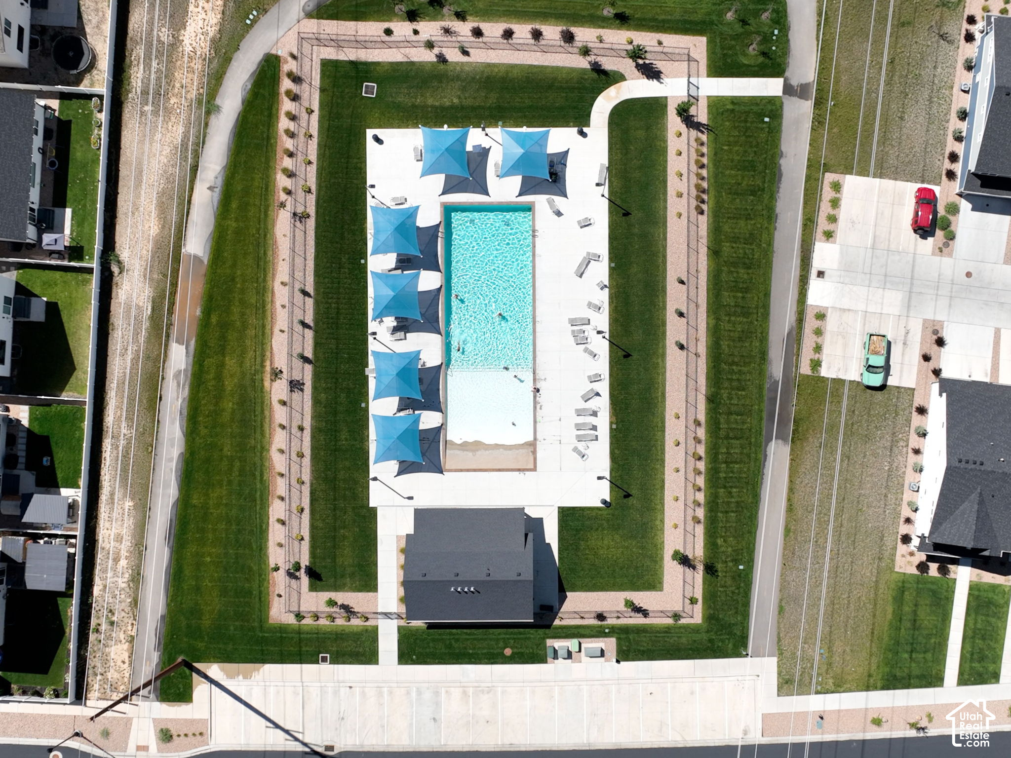 main property photo 60