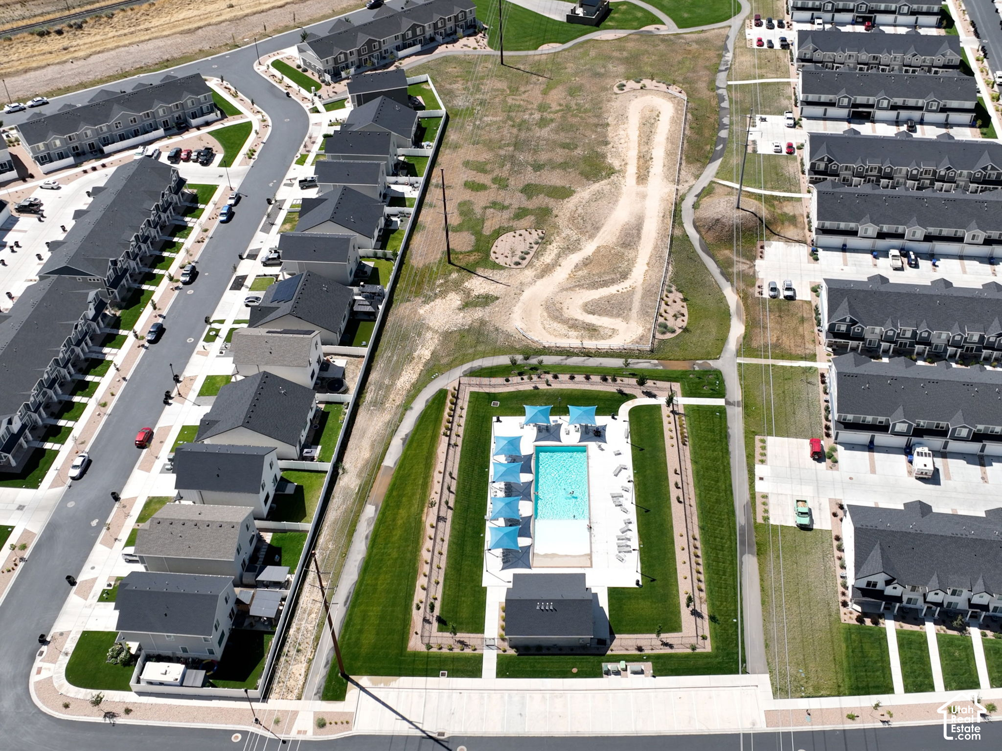 main property photo 61