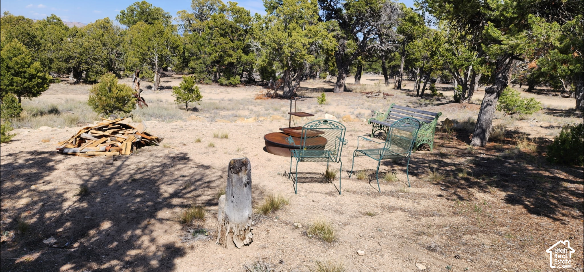 main property photo 12