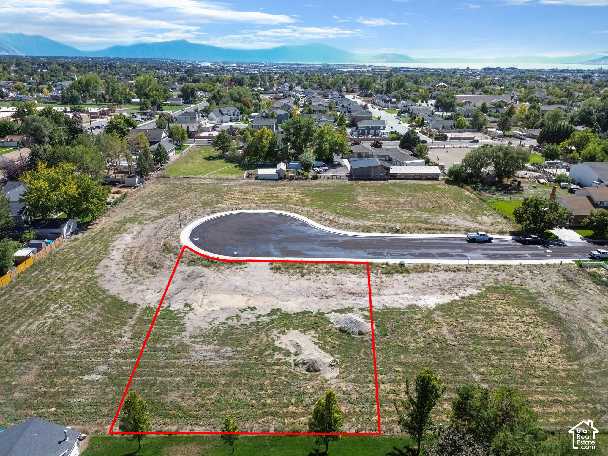 main property photo 5