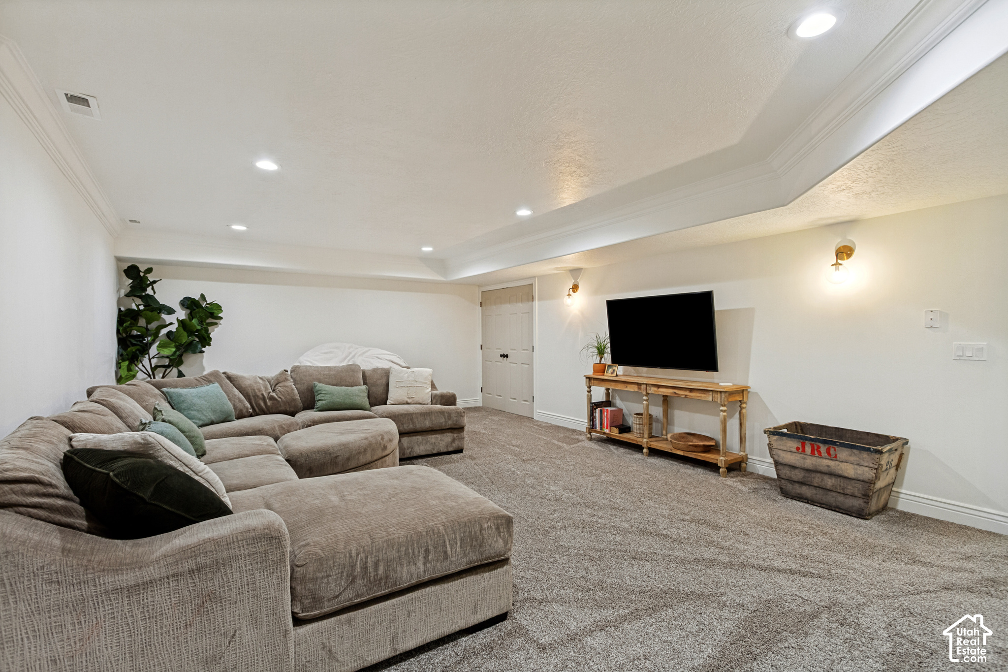 main property photo 64