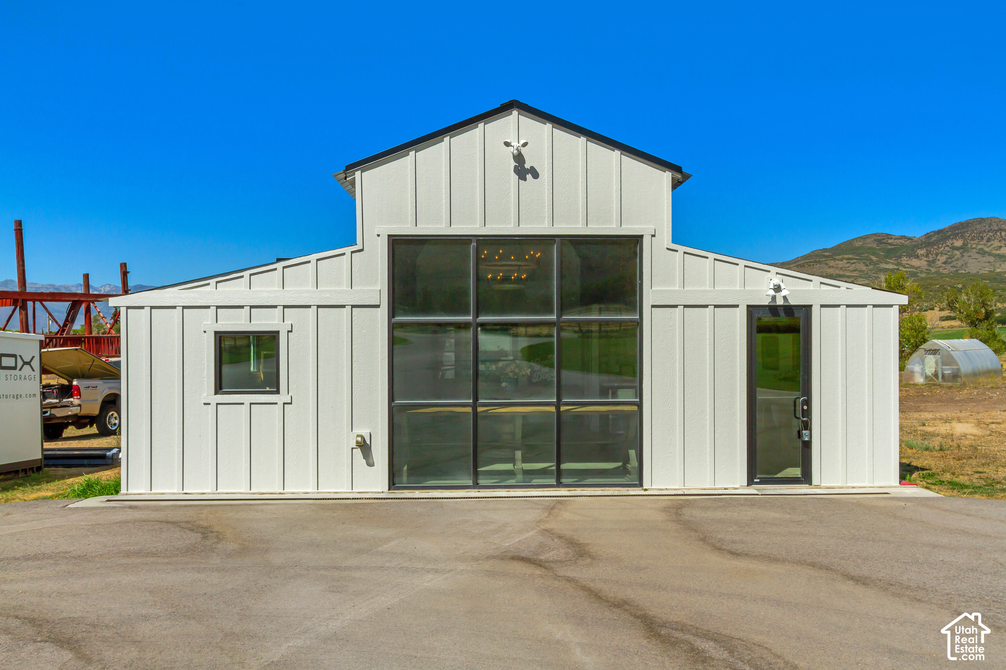 main property photo 66