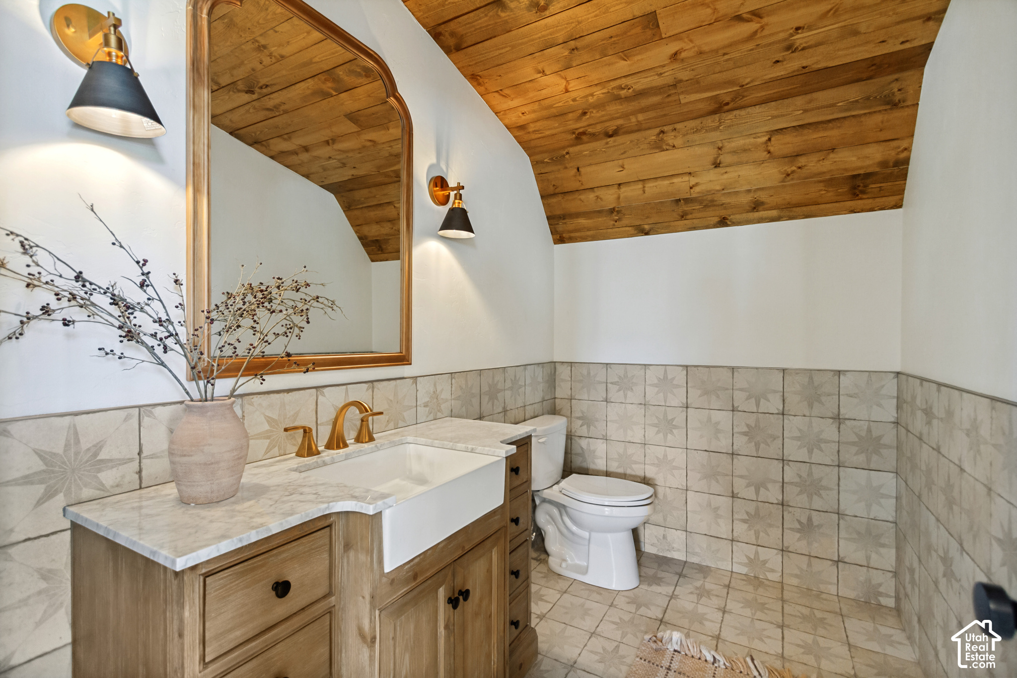 main property photo 71
