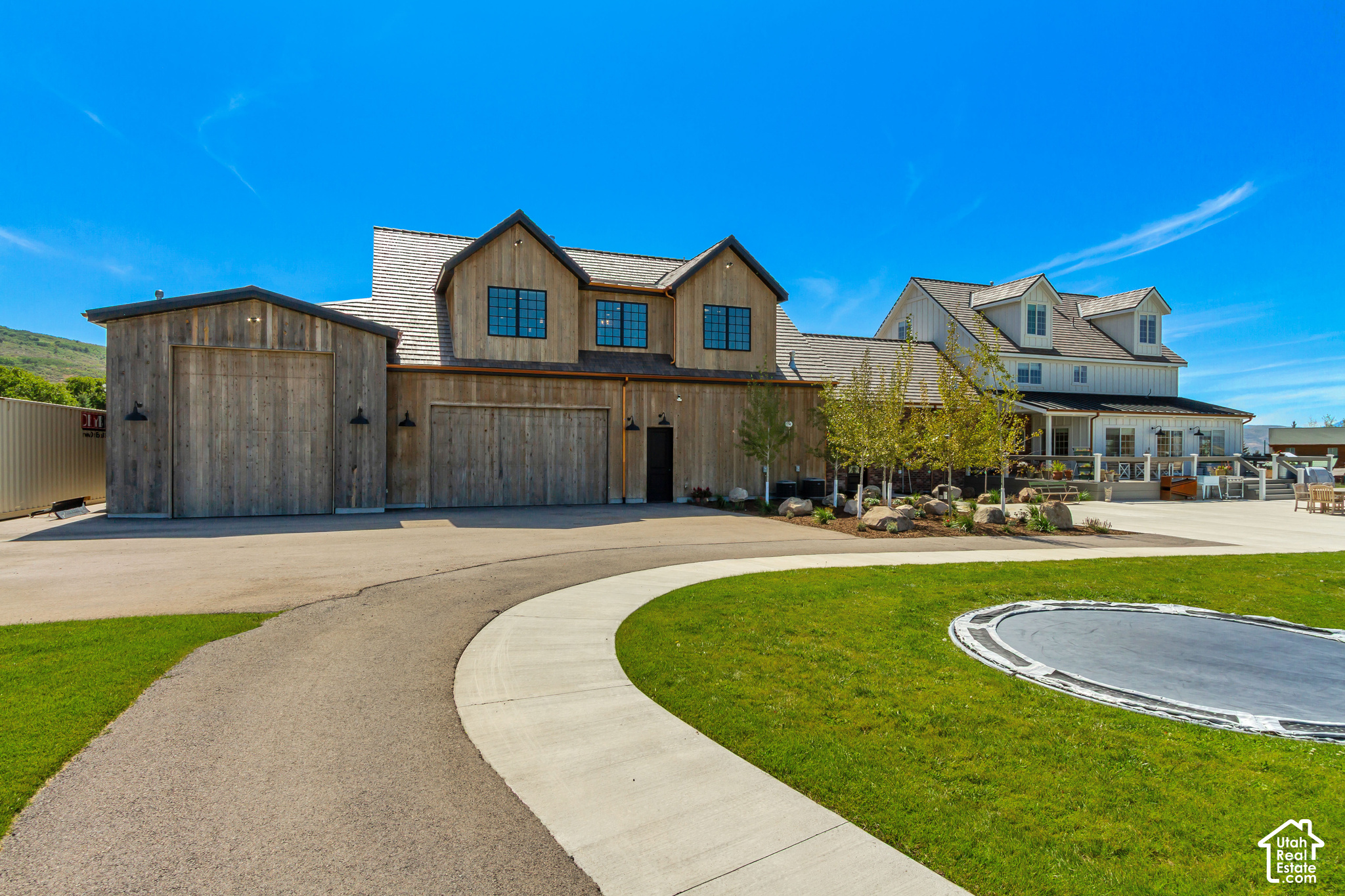 main property photo 85