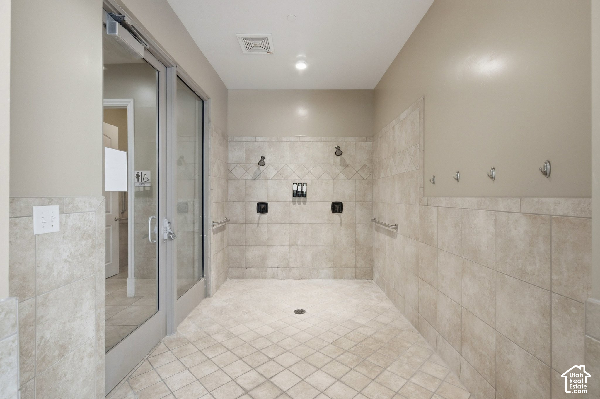 main property photo 65