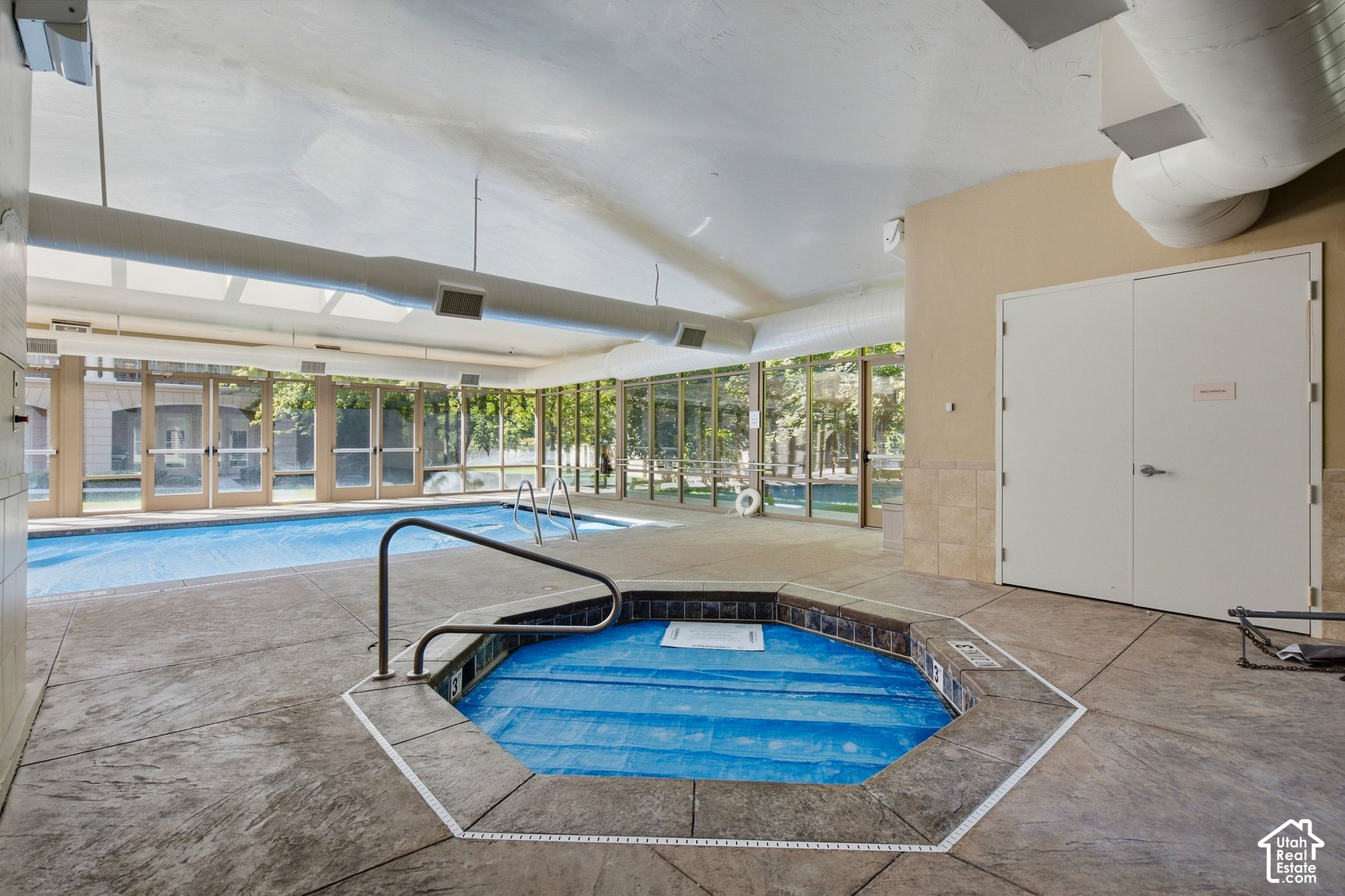main property photo 68