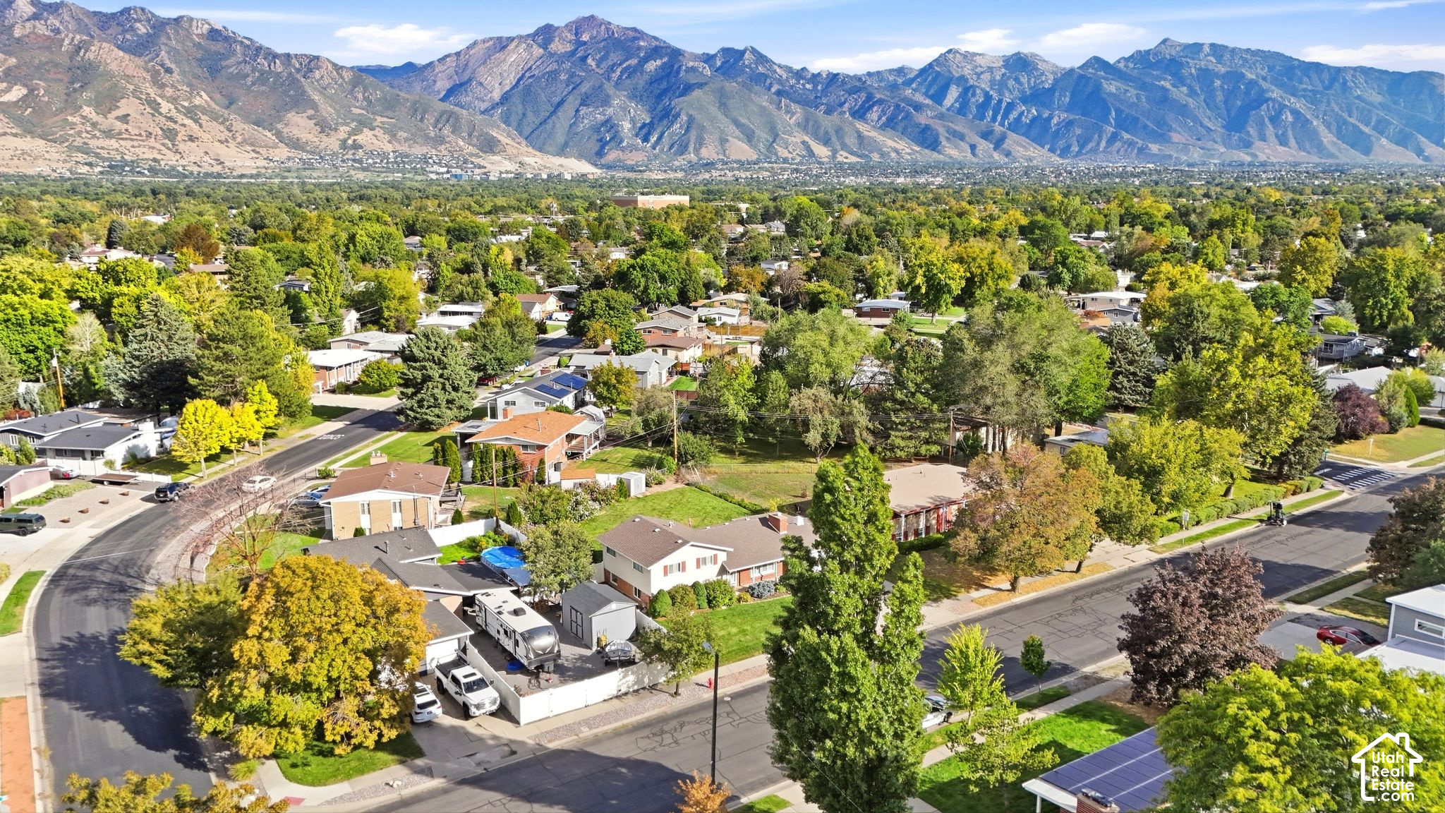 main property photo 31