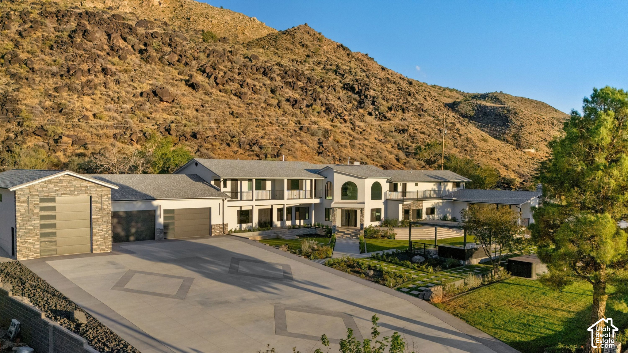 main property photo 49