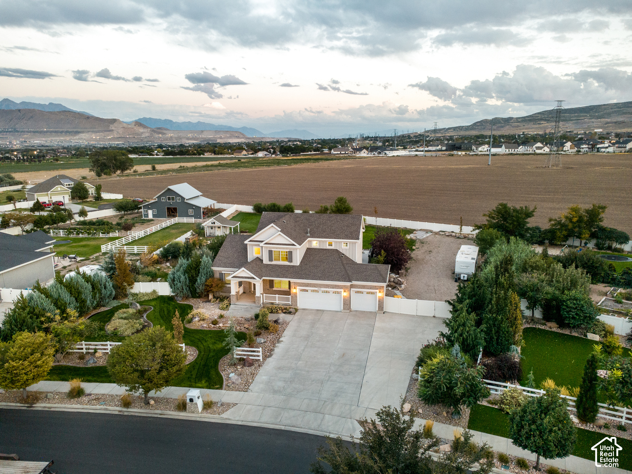 main property photo 51