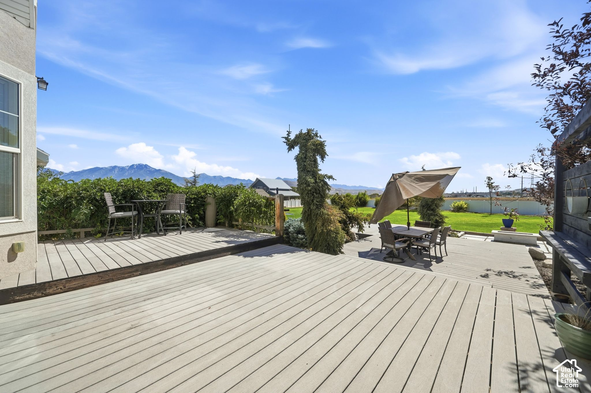 main property photo 64