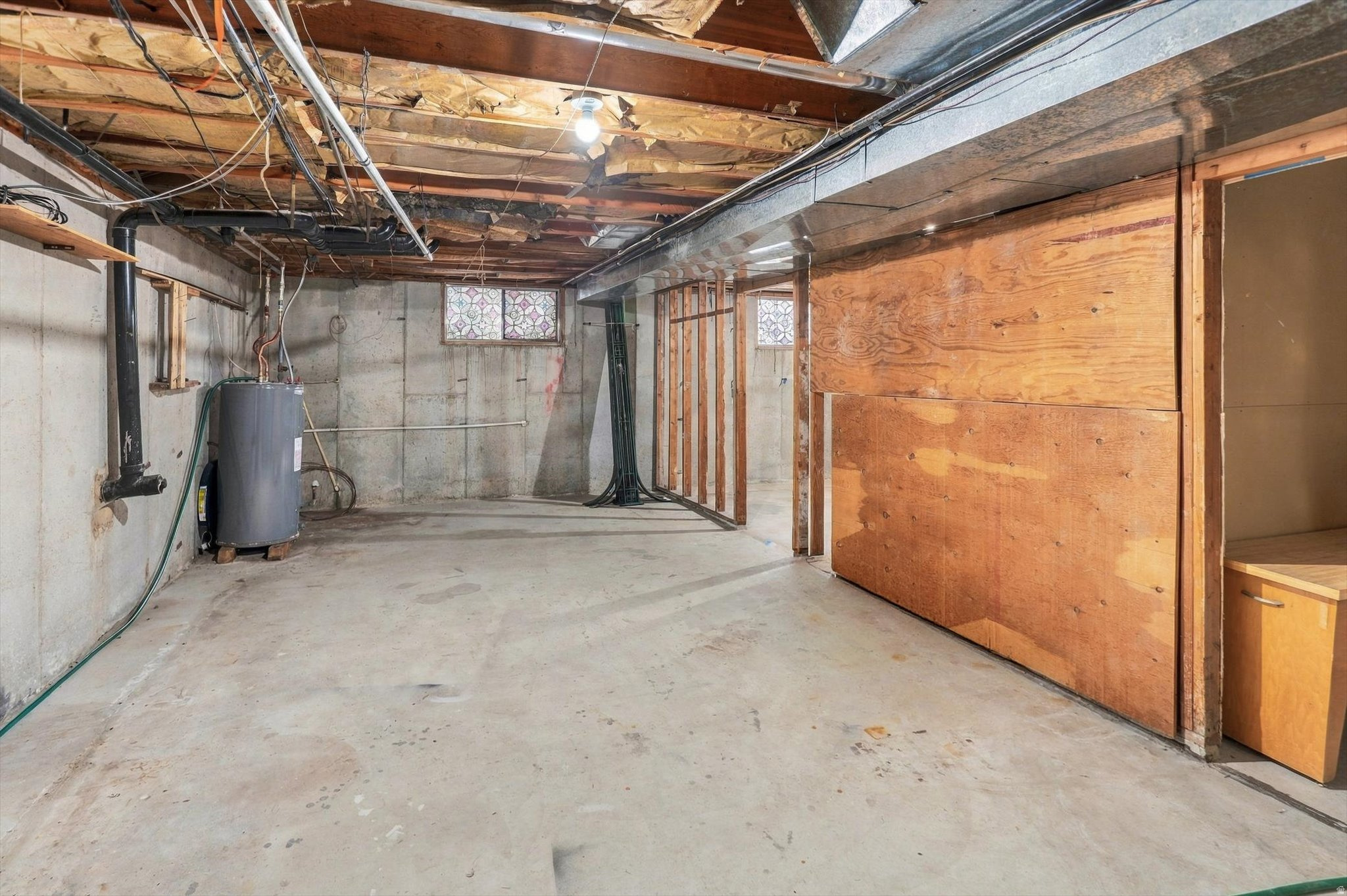 main property photo 34