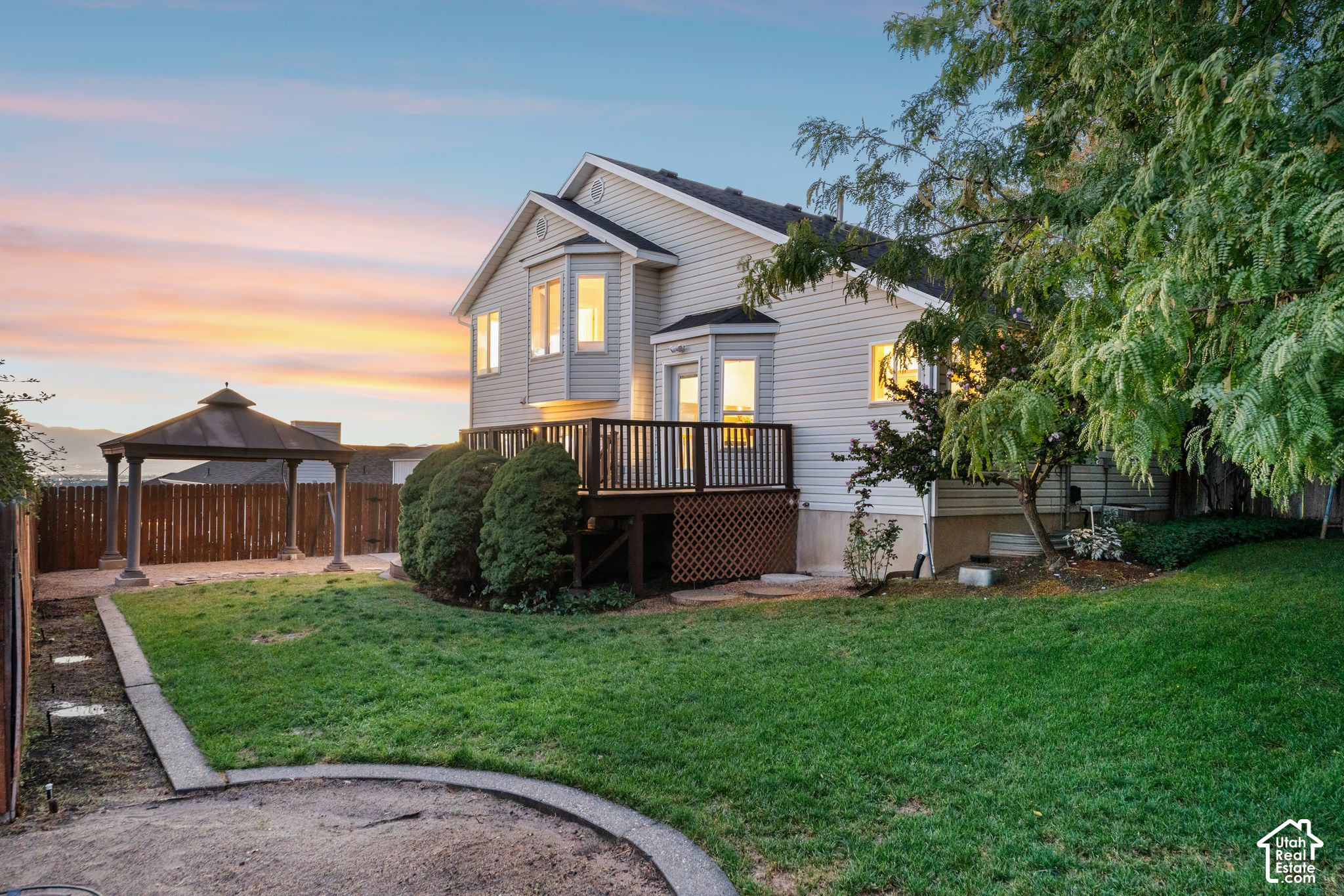 main property photo 106