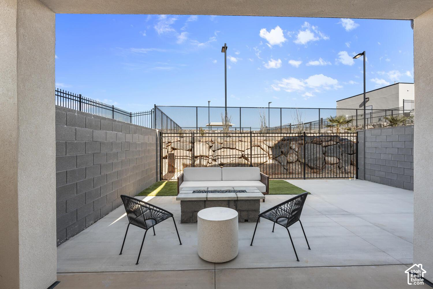 main property photo 37