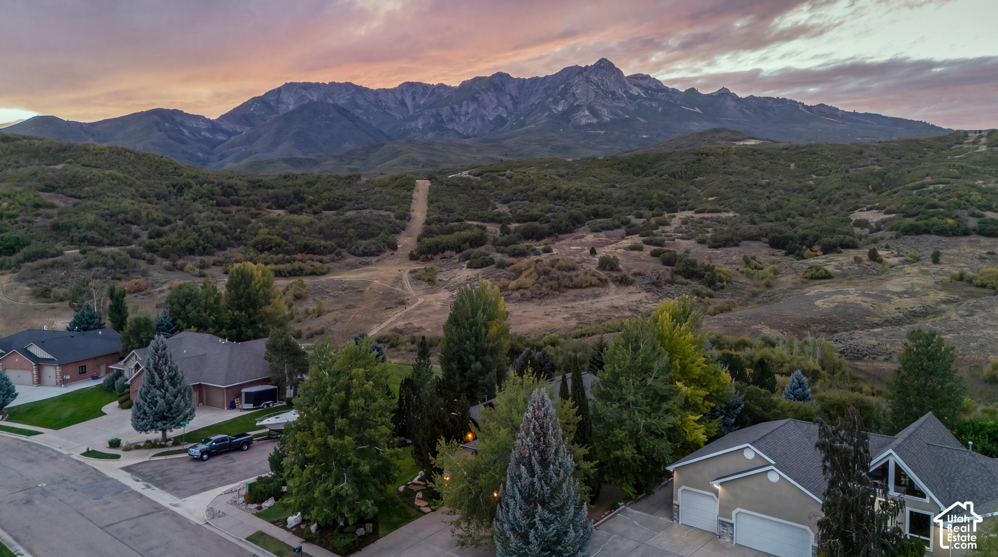 main property photo 89