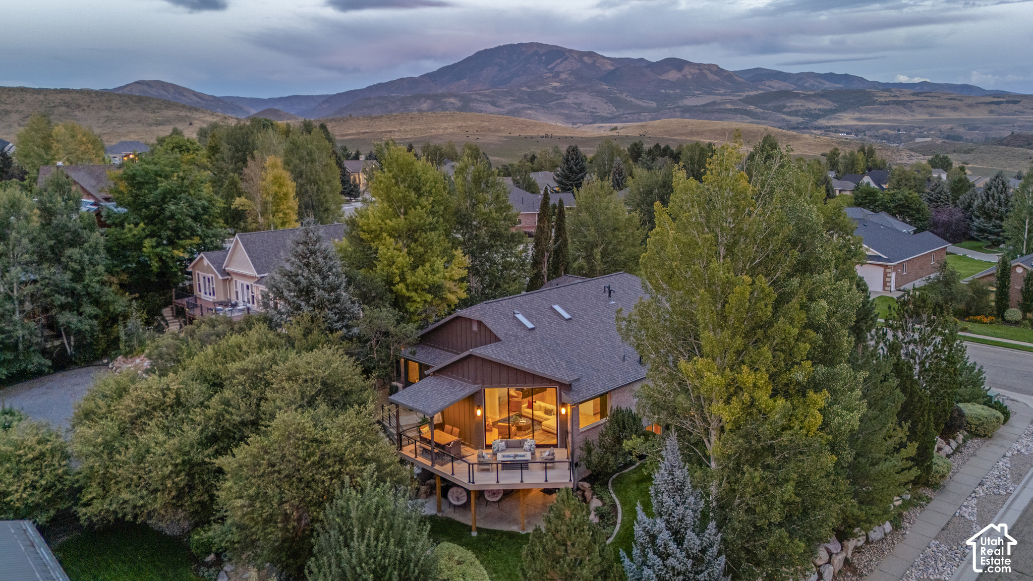 main property photo 94