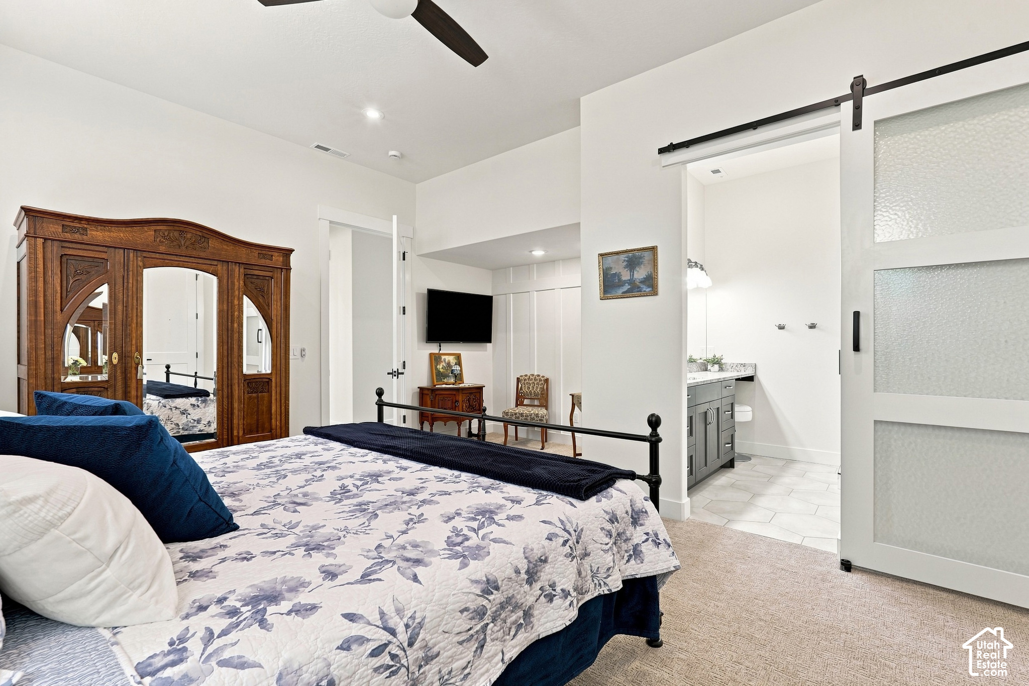 main property photo 63