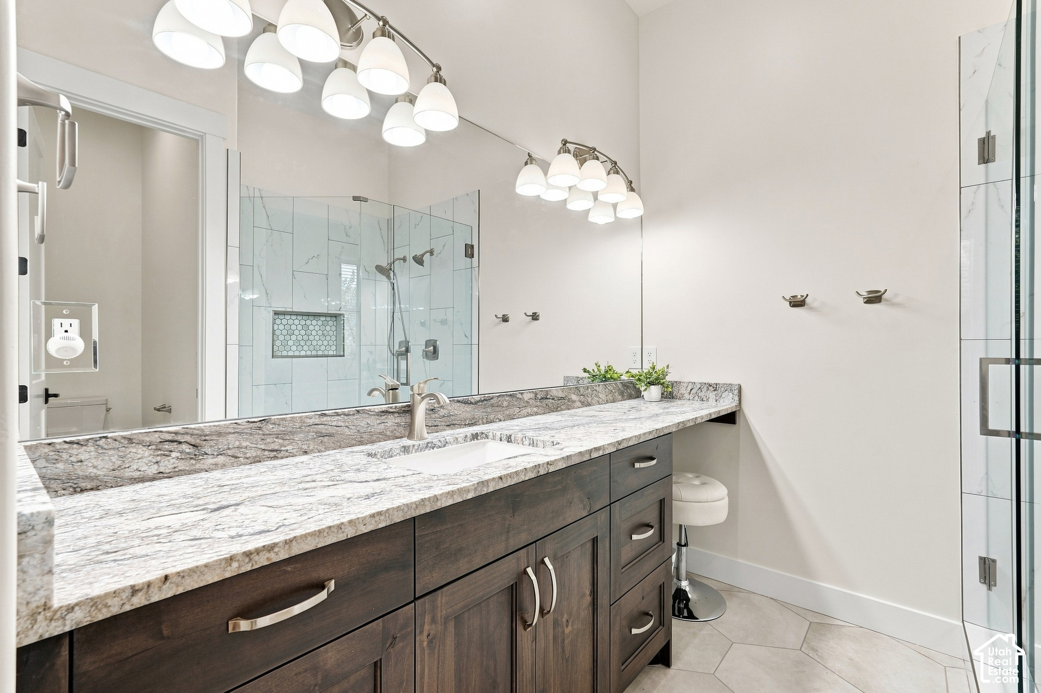 main property photo 64