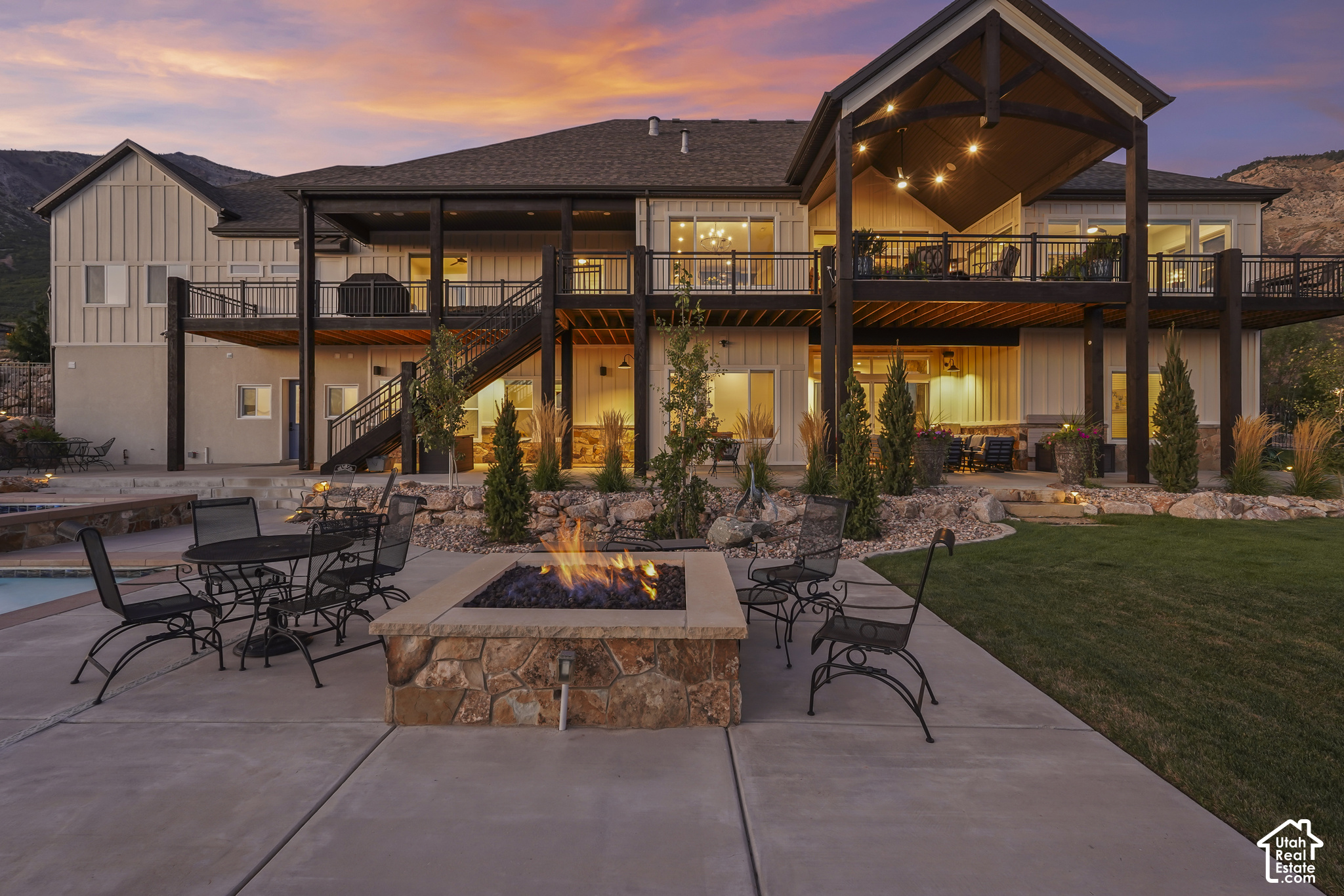 main property photo 89