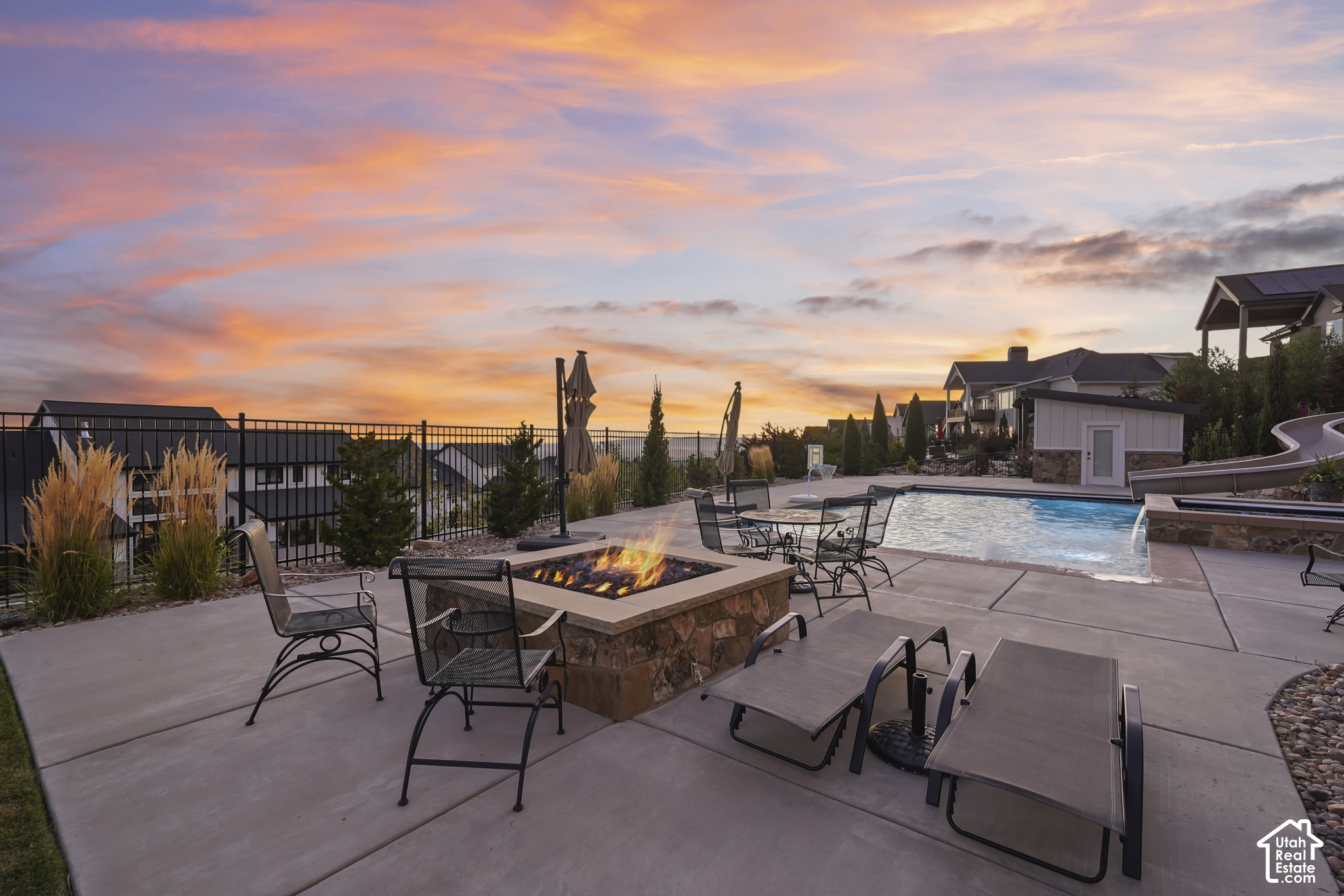 main property photo 90